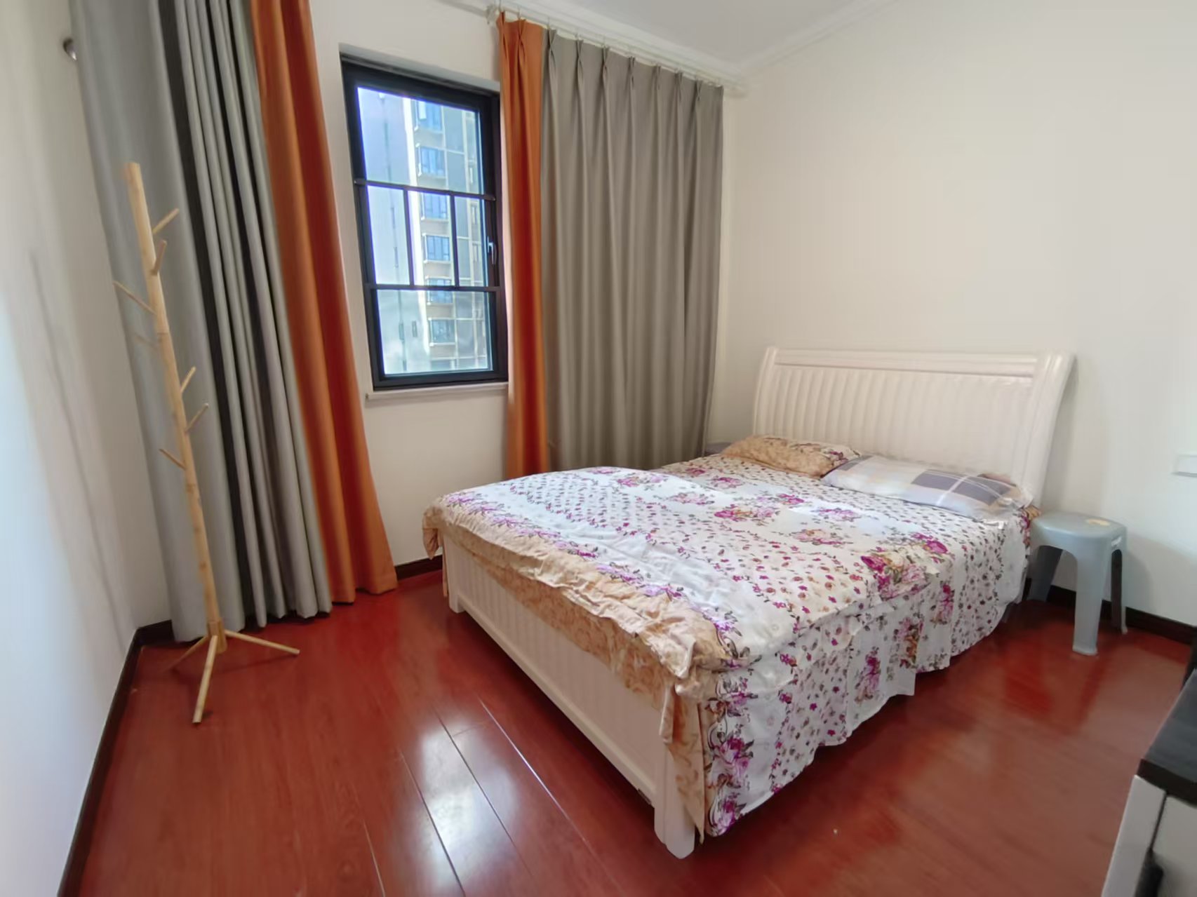 中建玥熙台 4室2厅2卫 80.5万 中建玥熙台 4室2厅2卫 80.5万室内图