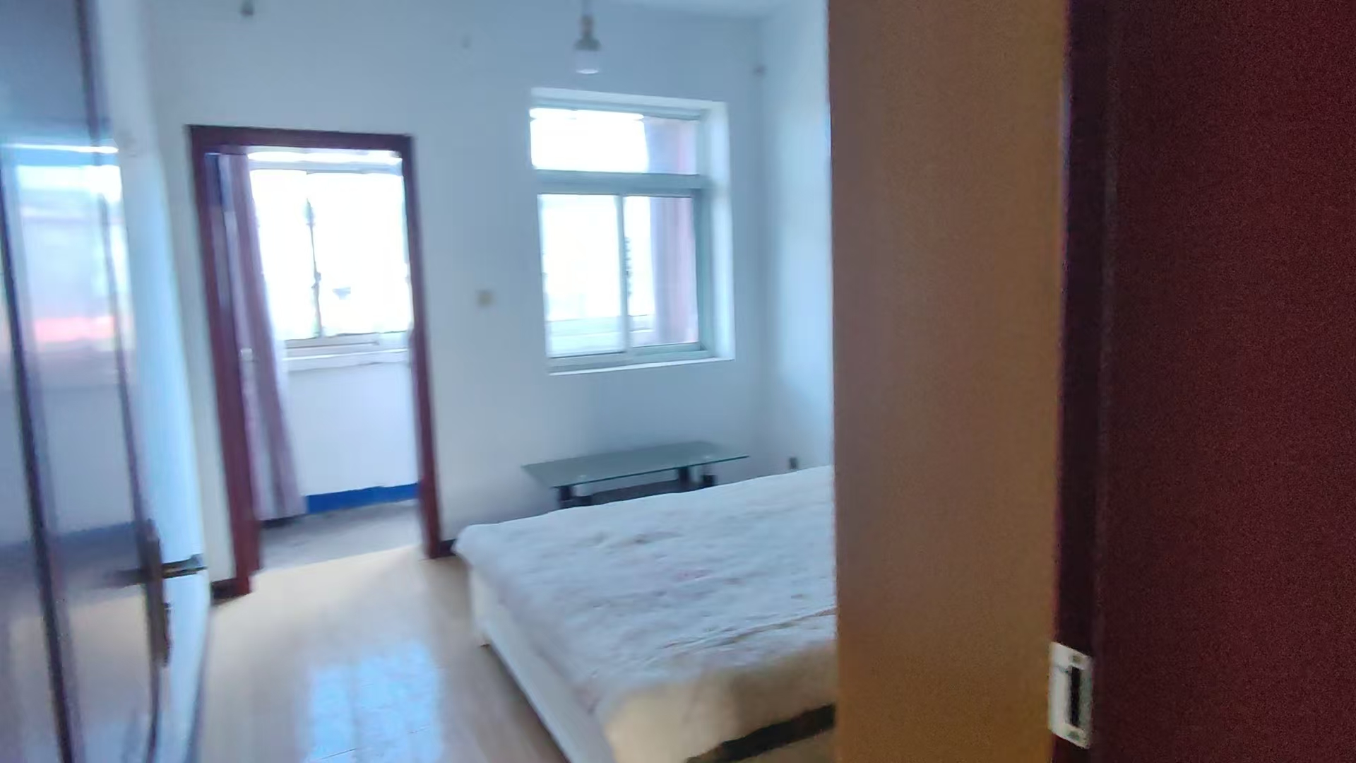 株冶二区 2室1厅1卫 16.0万 株冶二区 2室1厅1卫 16.0万室内图