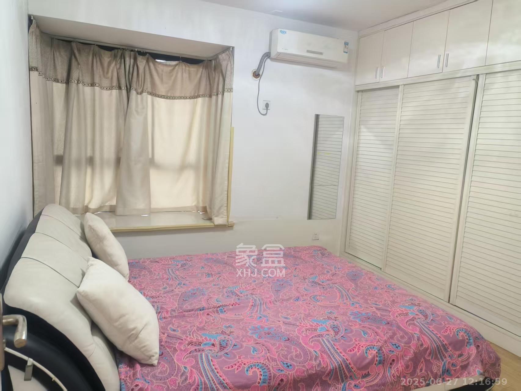 海拔东方 3室2厅2卫 2480.0元/月 海拔东方 3室2厅2卫 2480.0元/月室内图