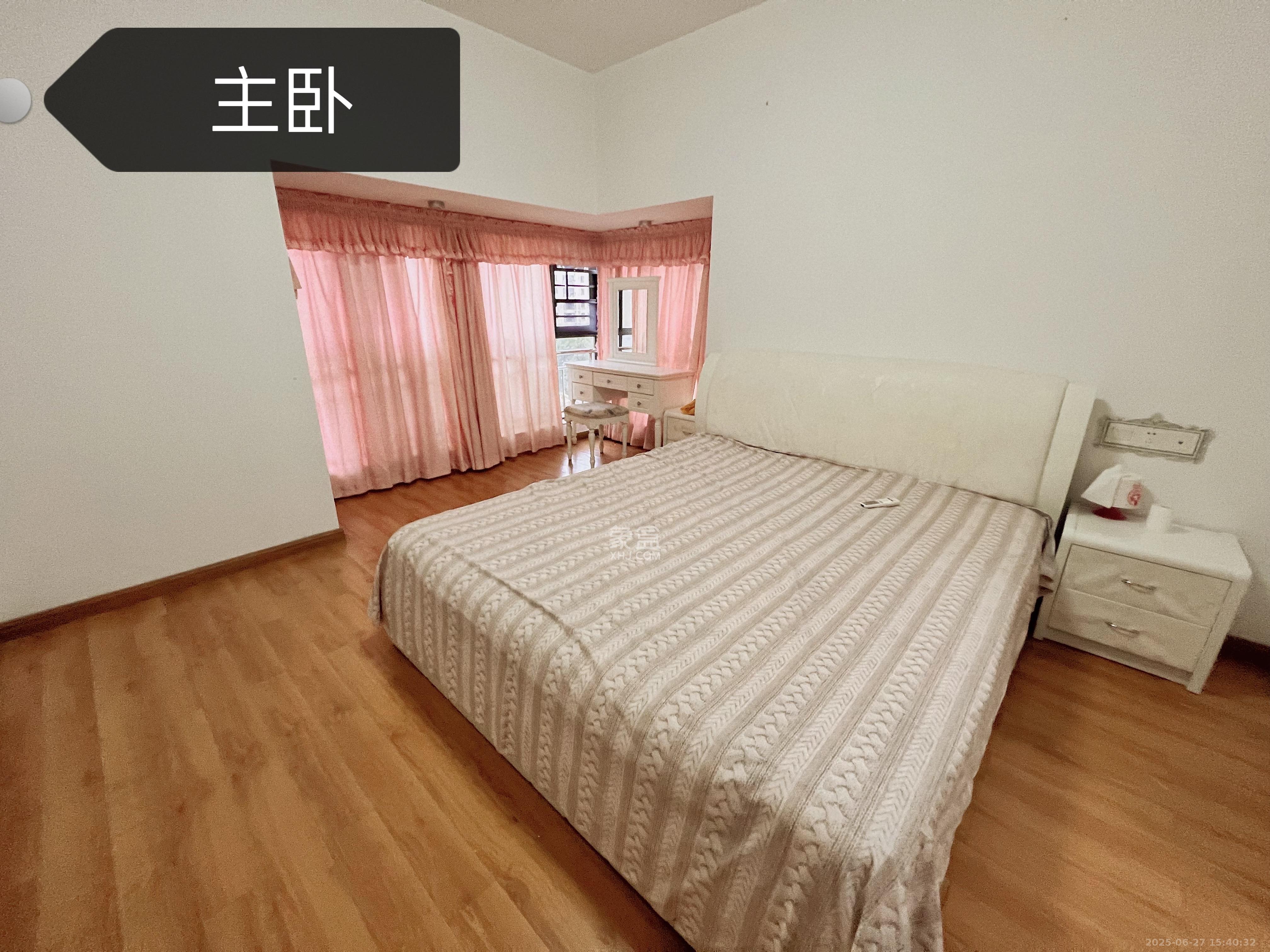 长盛岚庭  3室2厅2卫   3000.00元/月室内图
