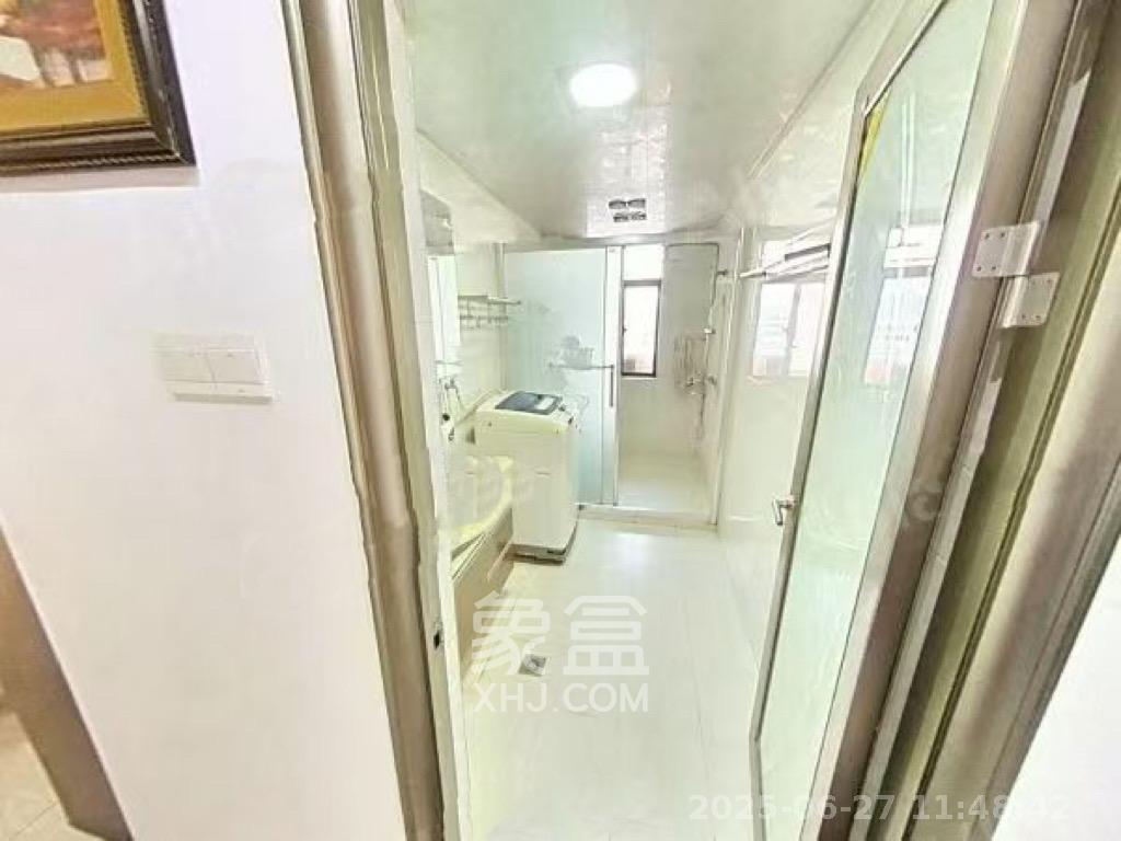 星城映象  3室2厅2卫   2800.00元/月室内图