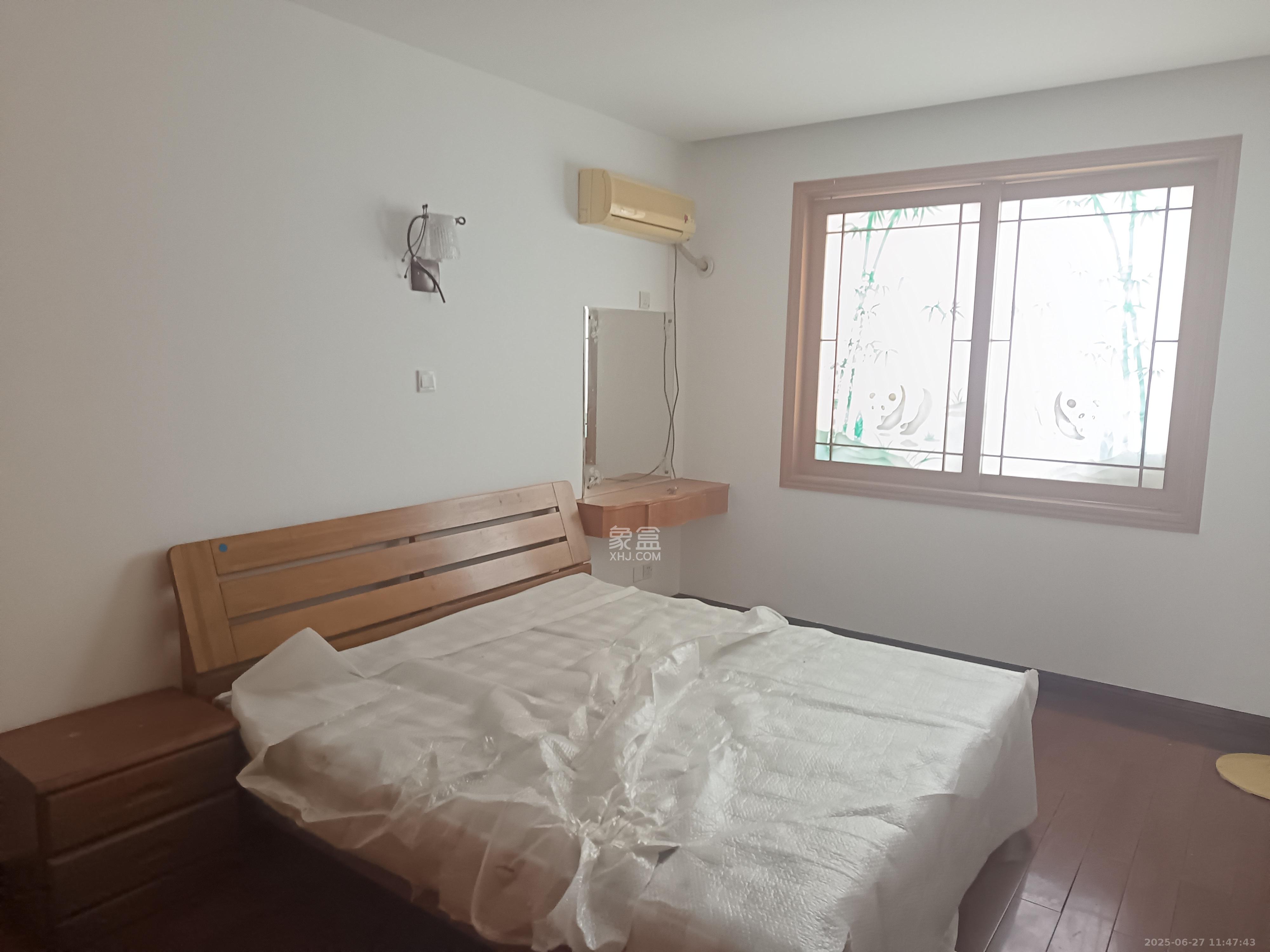 星沙国税局宿舍(星邻东苑)  4室2厅2卫    1800.0元/月 星沙国税局宿舍(星邻东苑)  4室2厅2卫    1800.0元/月