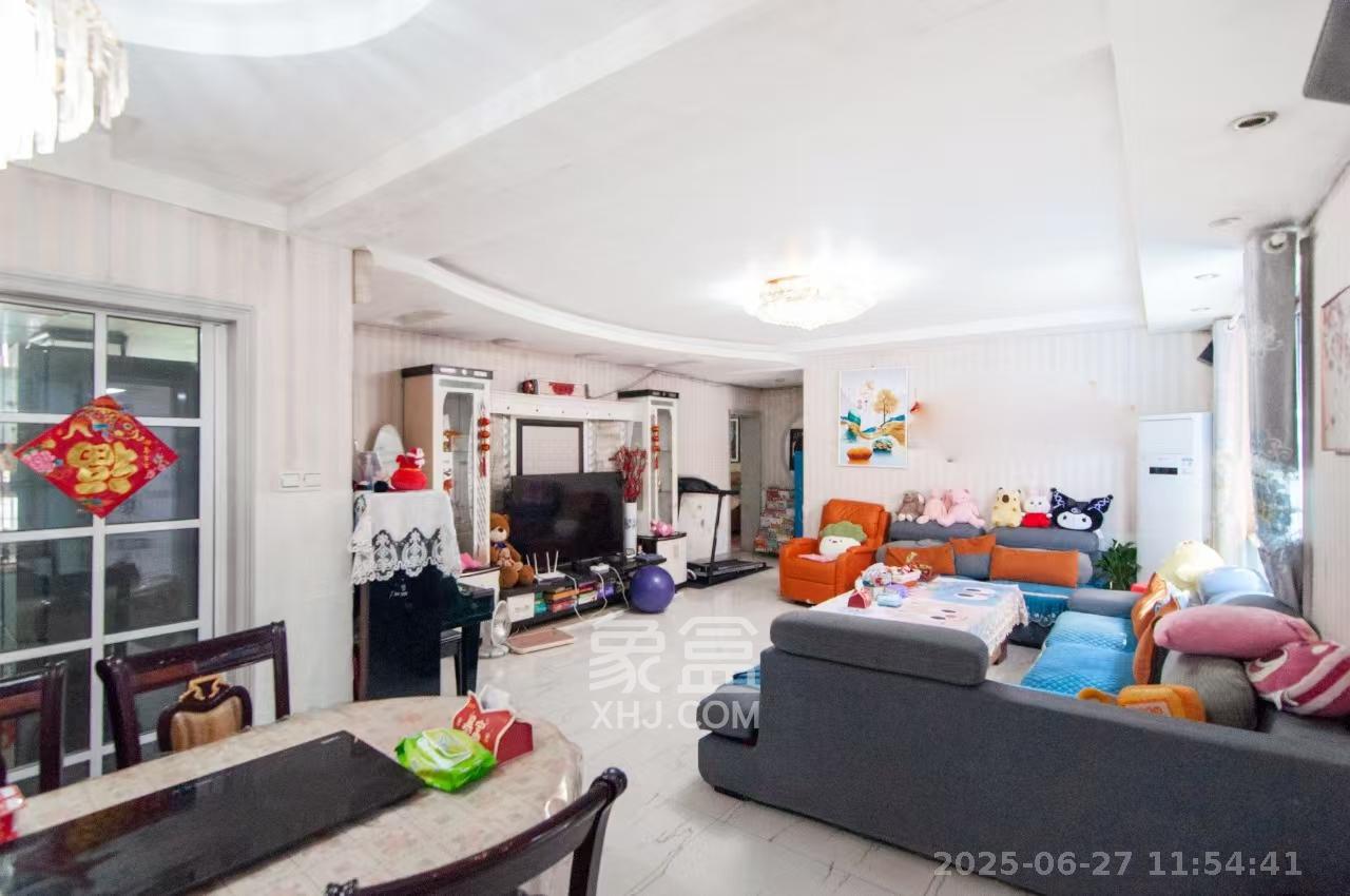 阳明山庄 4室2厅2卫 69.8万 阳明山庄 4室2厅2卫 69.8万其他