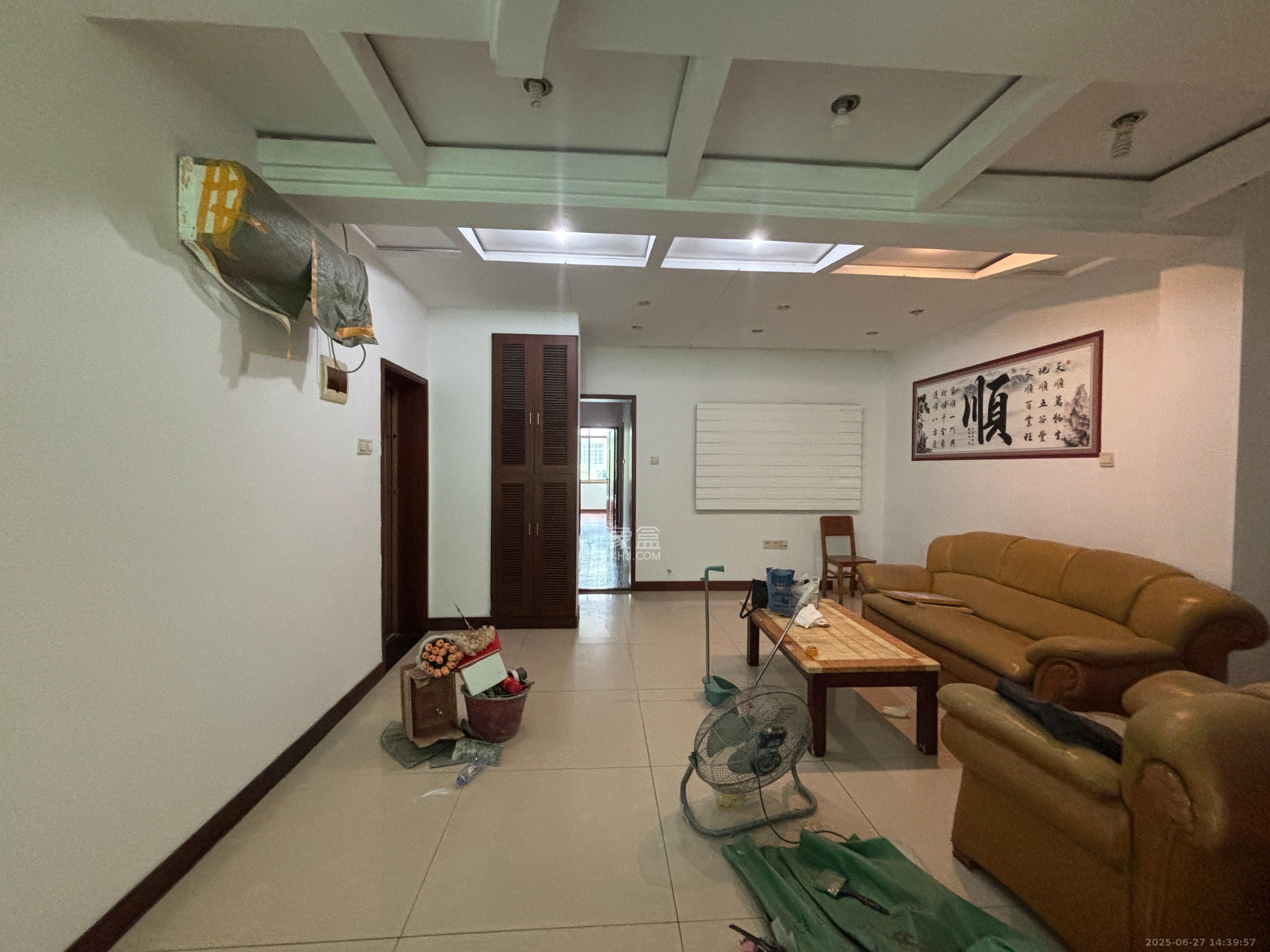 湖南省总工会 3室2厅2卫 3500.0元/月 湖南省总工会 3室2厅2卫 3500.0元/月室内图