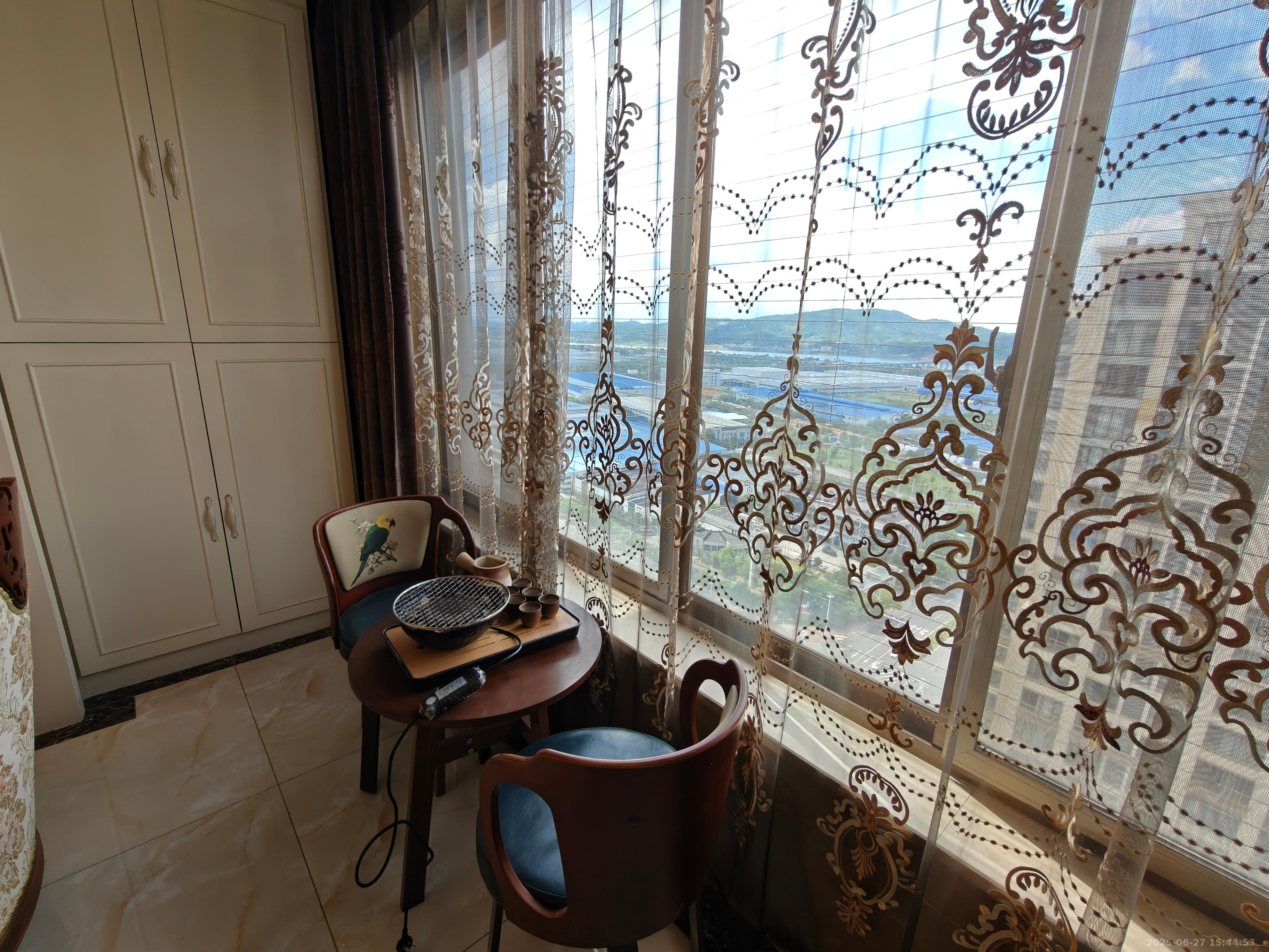 佳兆业金域天下三期 3室2厅1卫 2500.0元/月 佳兆业金域天下三期 3室2厅1卫 2500.0元/月室内图