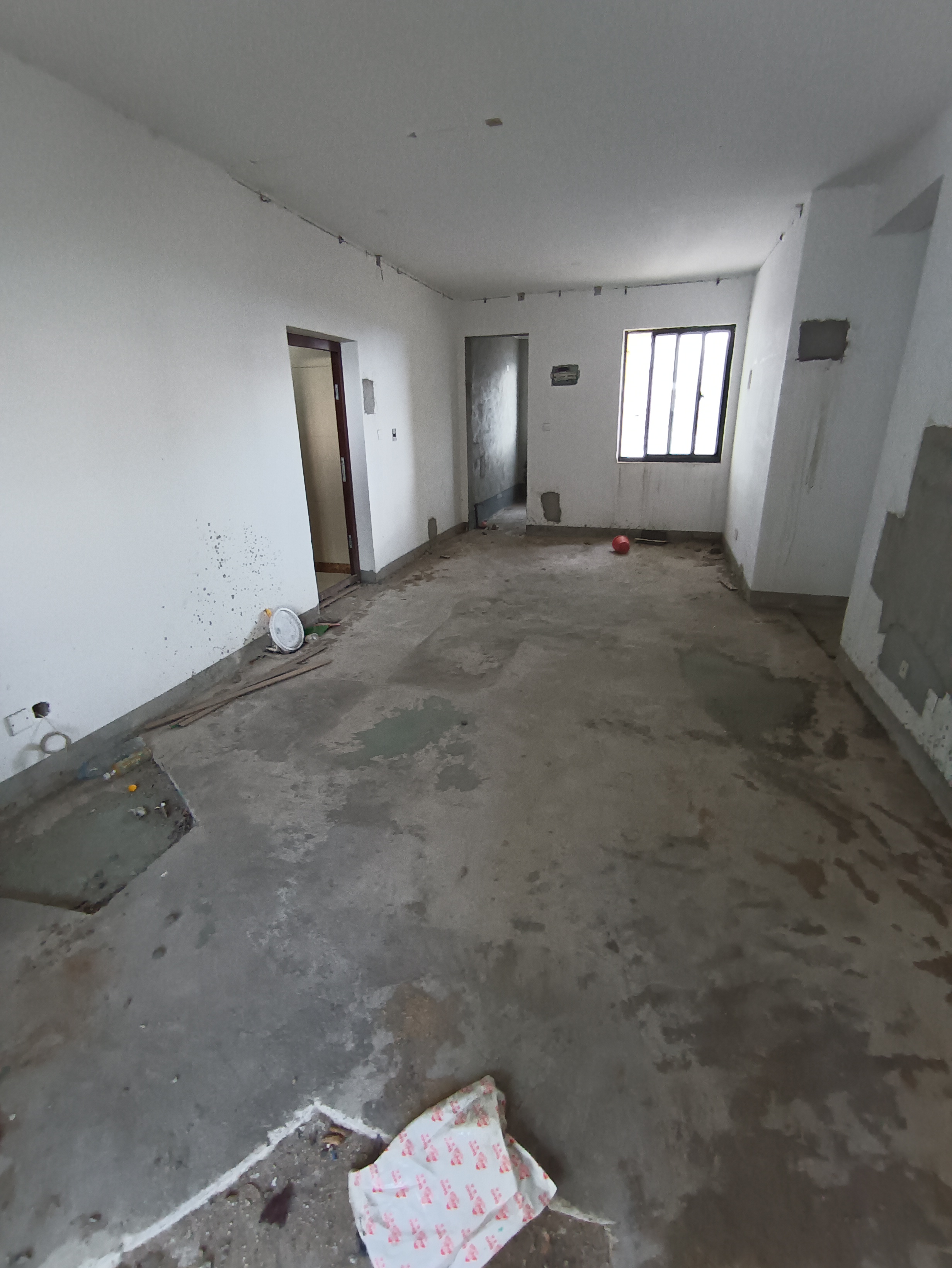 新城吾悦广场 4室2厅2卫 210.0万 新城吾悦广场 4室2厅2卫 210.0万客厅