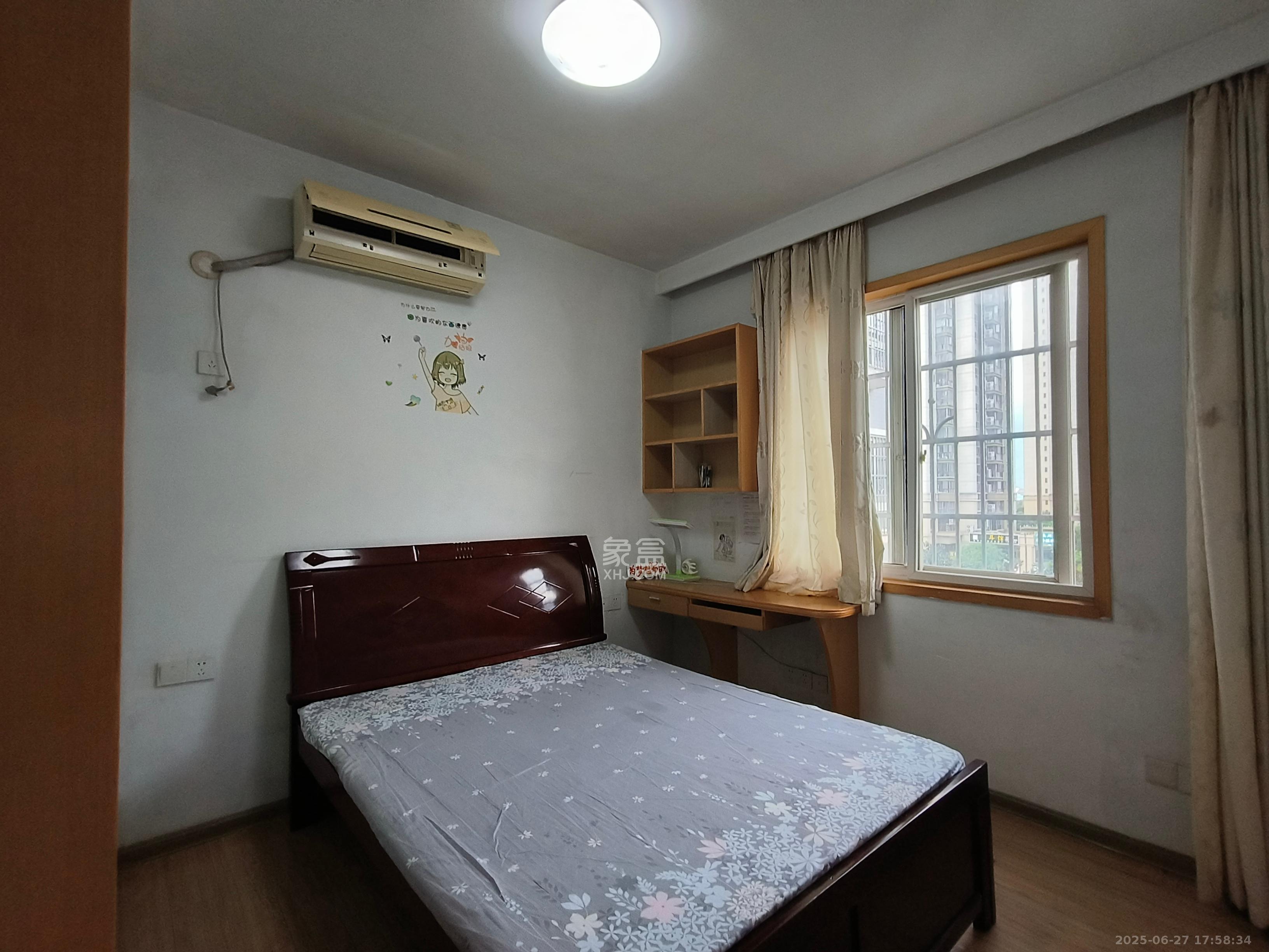 方略学府佳境  3室2厅1卫   1800.00元/月室内图