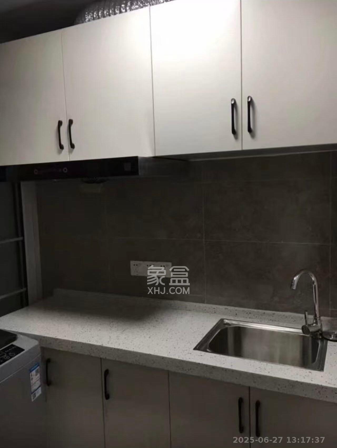 达美美立方  1室1厅1卫   1800.00元/月室内图