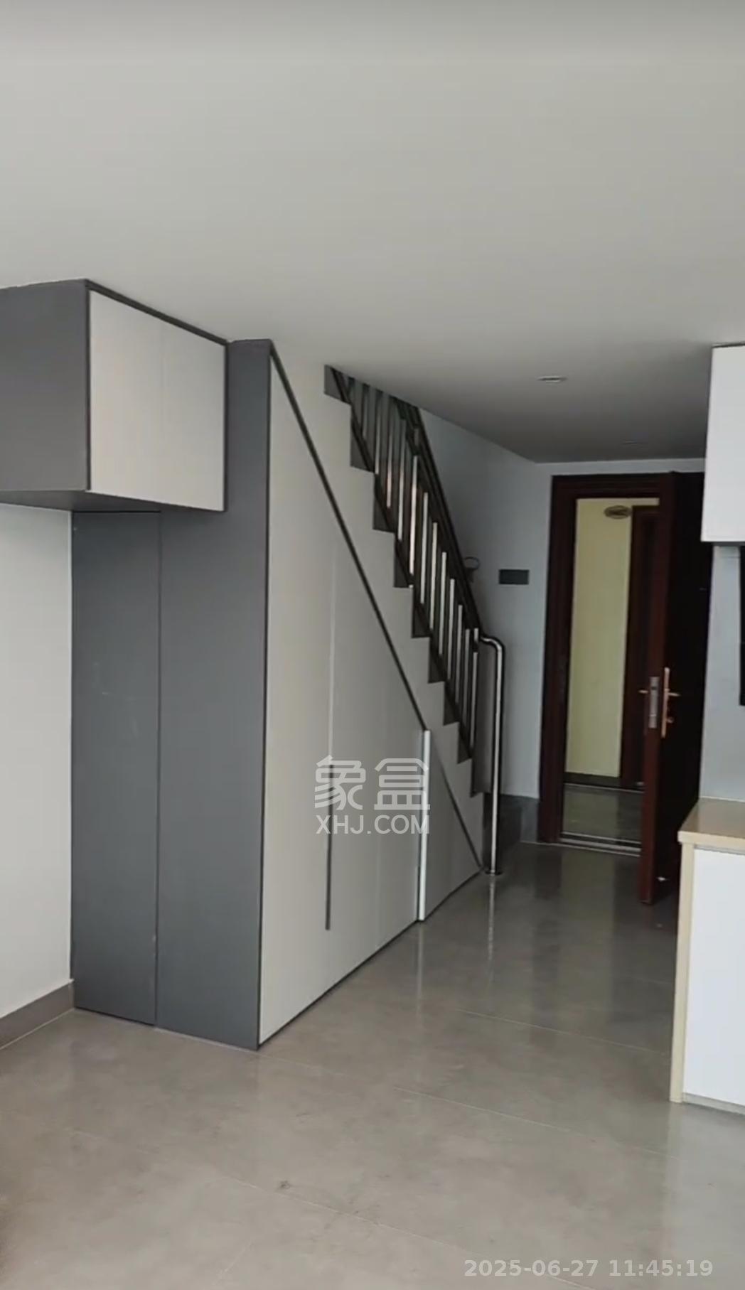 碧桂园星荟 1室1厅1卫 1500.0元/月 碧桂园星荟 1室1厅1卫 1500.0元/月室内图