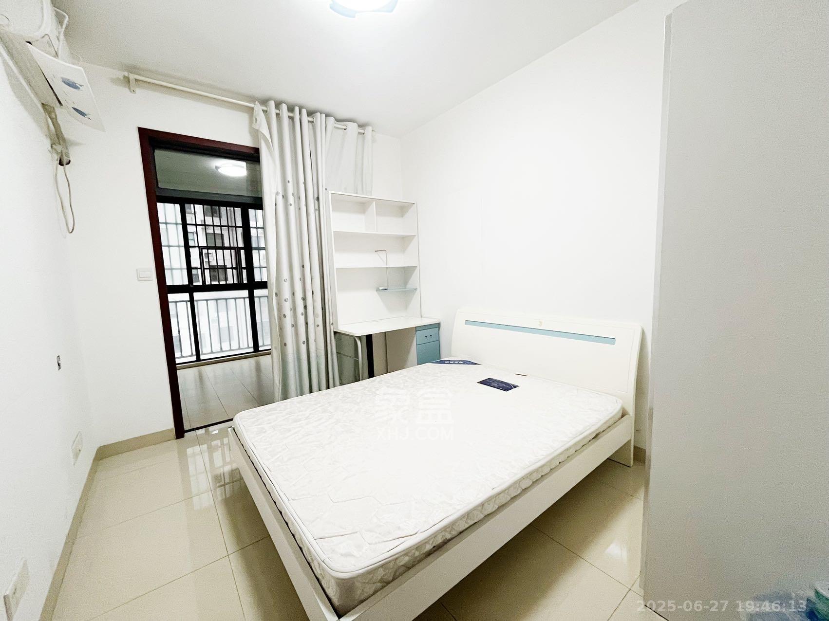 西子湖畔沃府  4室2厅2卫    3500.0元/月 西子湖畔沃府  4室2厅2卫    3500.0元/月室内图