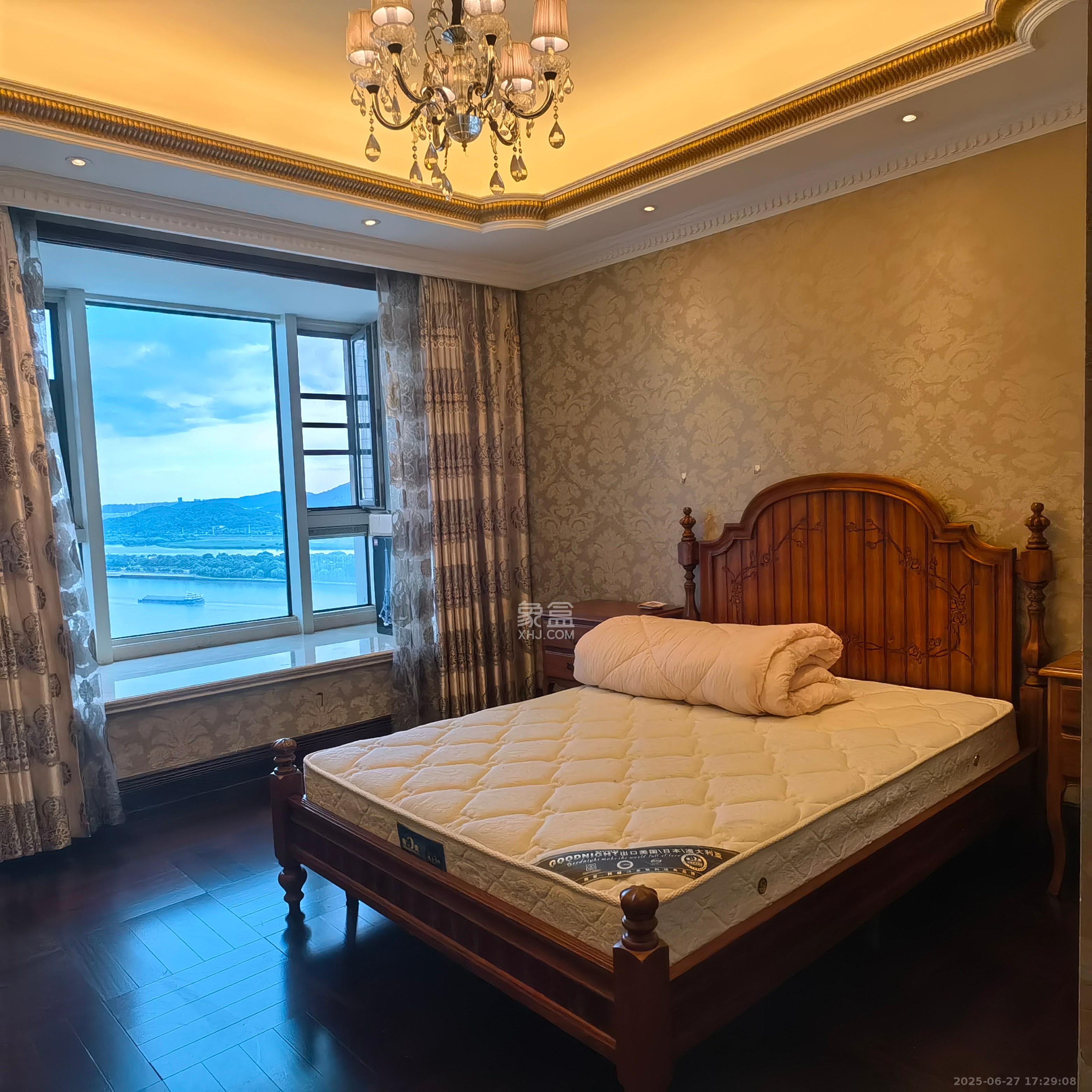 万达公馆  1室0厅0卫    10000.0元/月 万达公馆  1室0厅0卫    10000.0元/月室内图