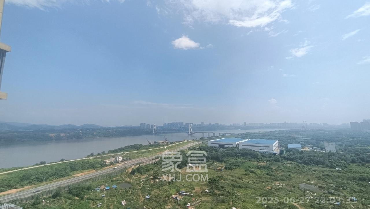 恒大御景半岛  3室2厅1卫   68.00万