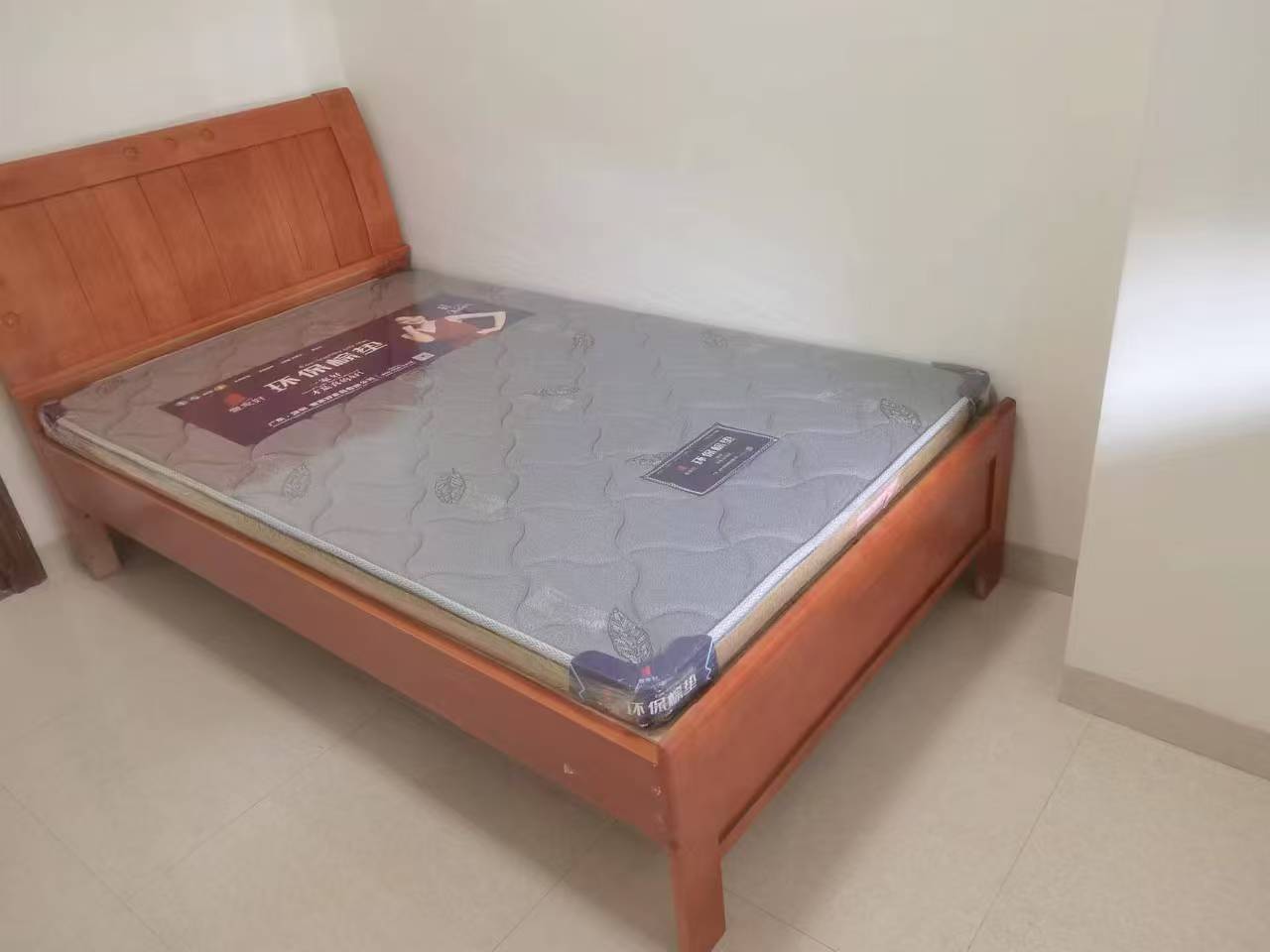 宜家广场  2室1厅1卫   2300.00元/月室内图