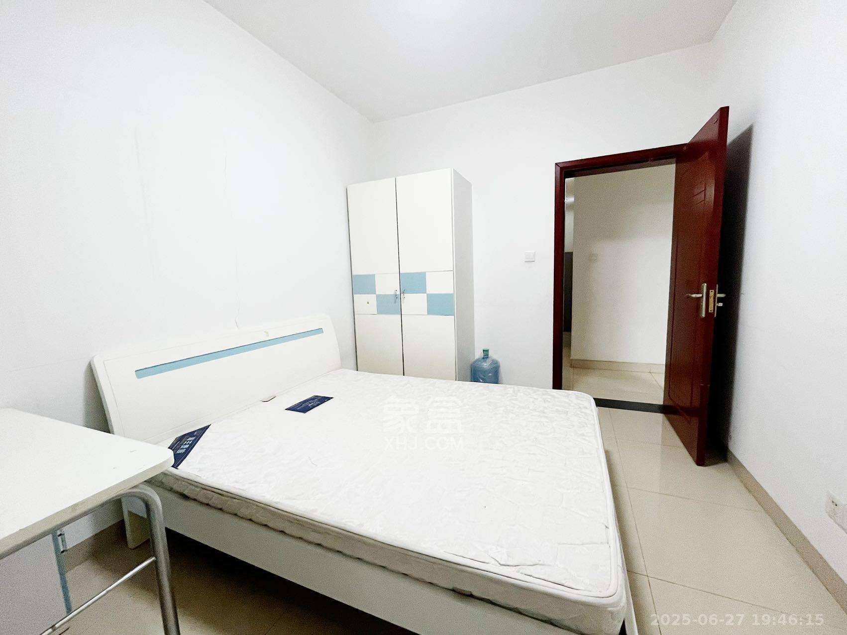 西子湖畔沃府  4室2厅2卫    3500.0元/月 西子湖畔沃府  4室2厅2卫    3500.0元/月室内图