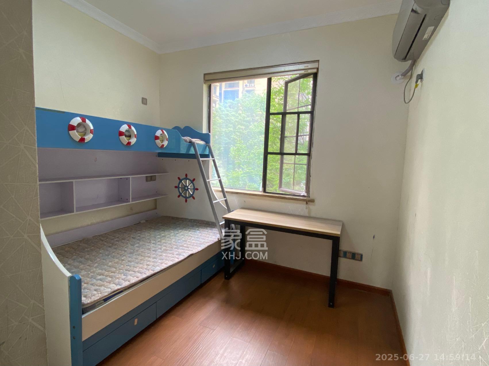 宏聚地中海  3室2厅2卫    2400.0元/月 宏聚地中海  3室2厅2卫    2400.0元/月室内图