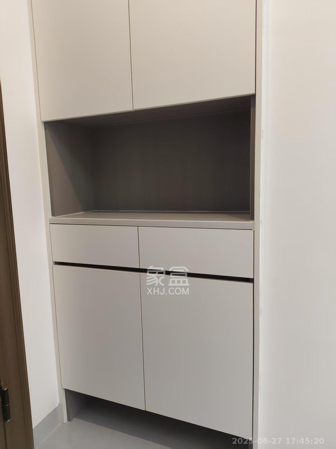 嘉裕大厦  1室1厅1卫   1600.00元/月室内图