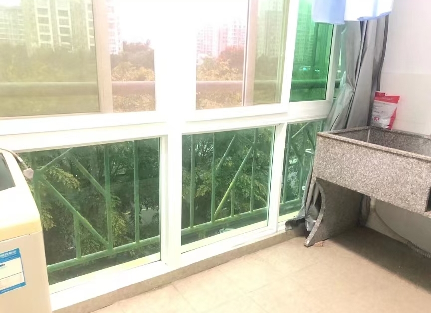 南方明珠 2室1厅1卫 2200.0元/月 南方明珠 2室1厅1卫 2200.0元/月室内图