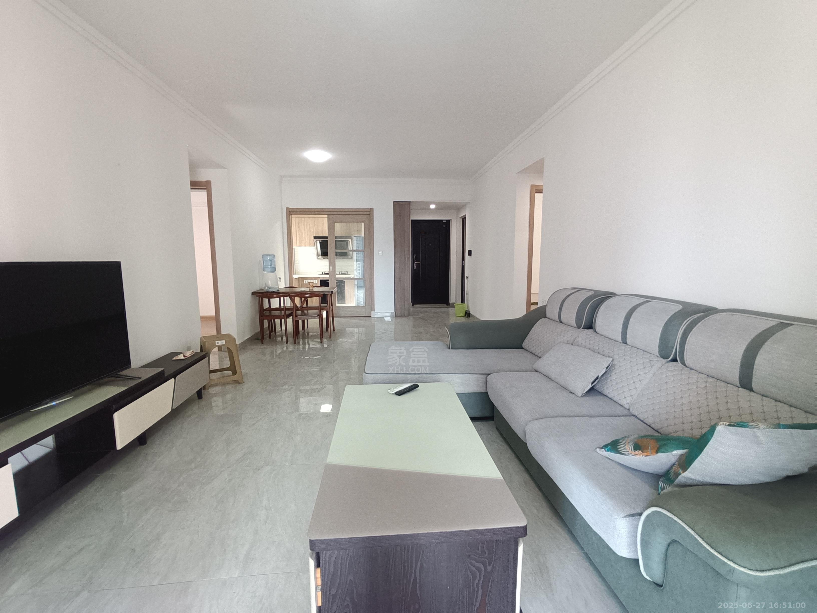 美的翰城  4室2厅2卫    2200.0元/月 美的翰城  4室2厅2卫    2200.0元/月