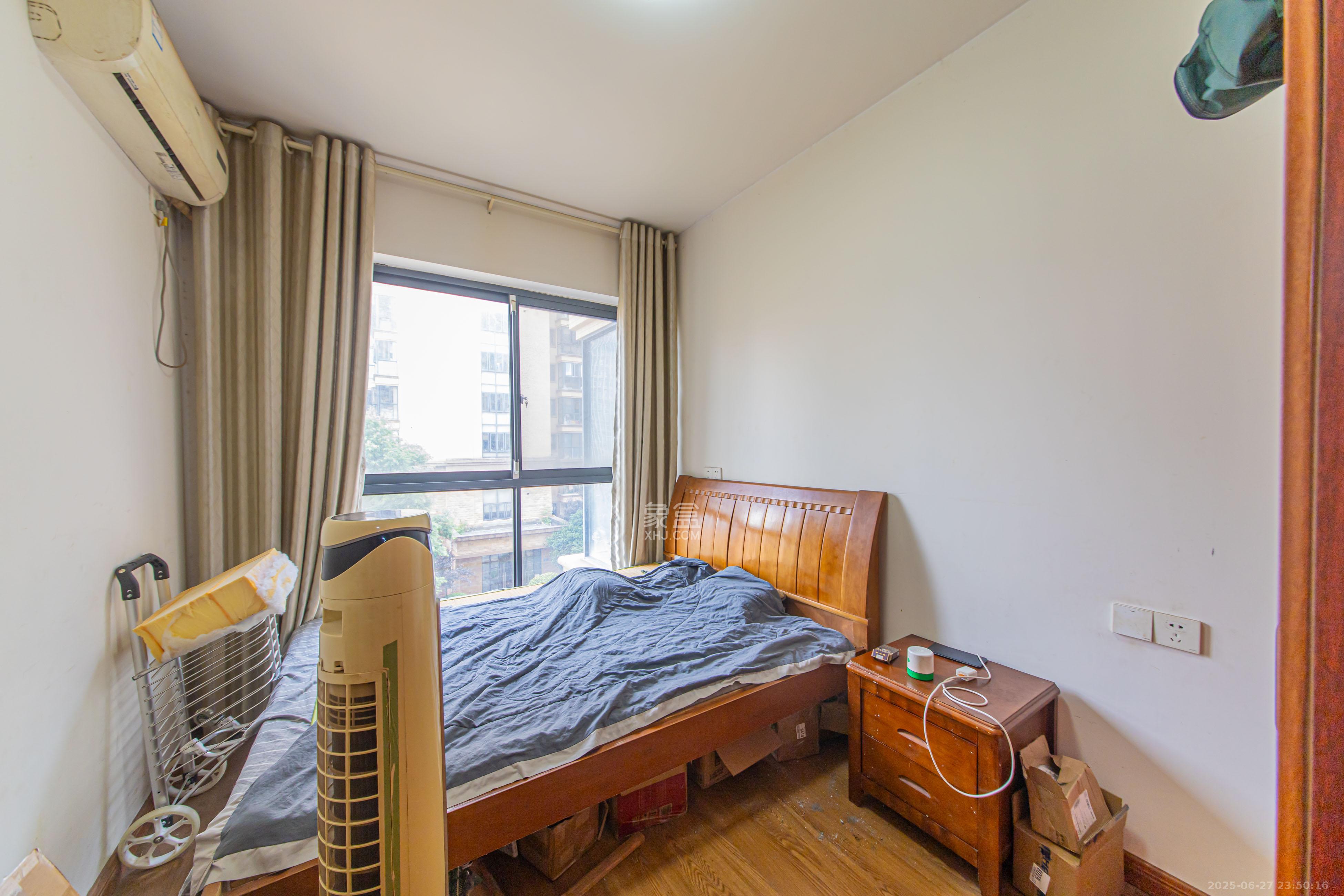 中建芙蓉嘉苑 3室2厅1卫 93.0万 中建芙蓉嘉苑 3室2厅1卫 93.0万卧室