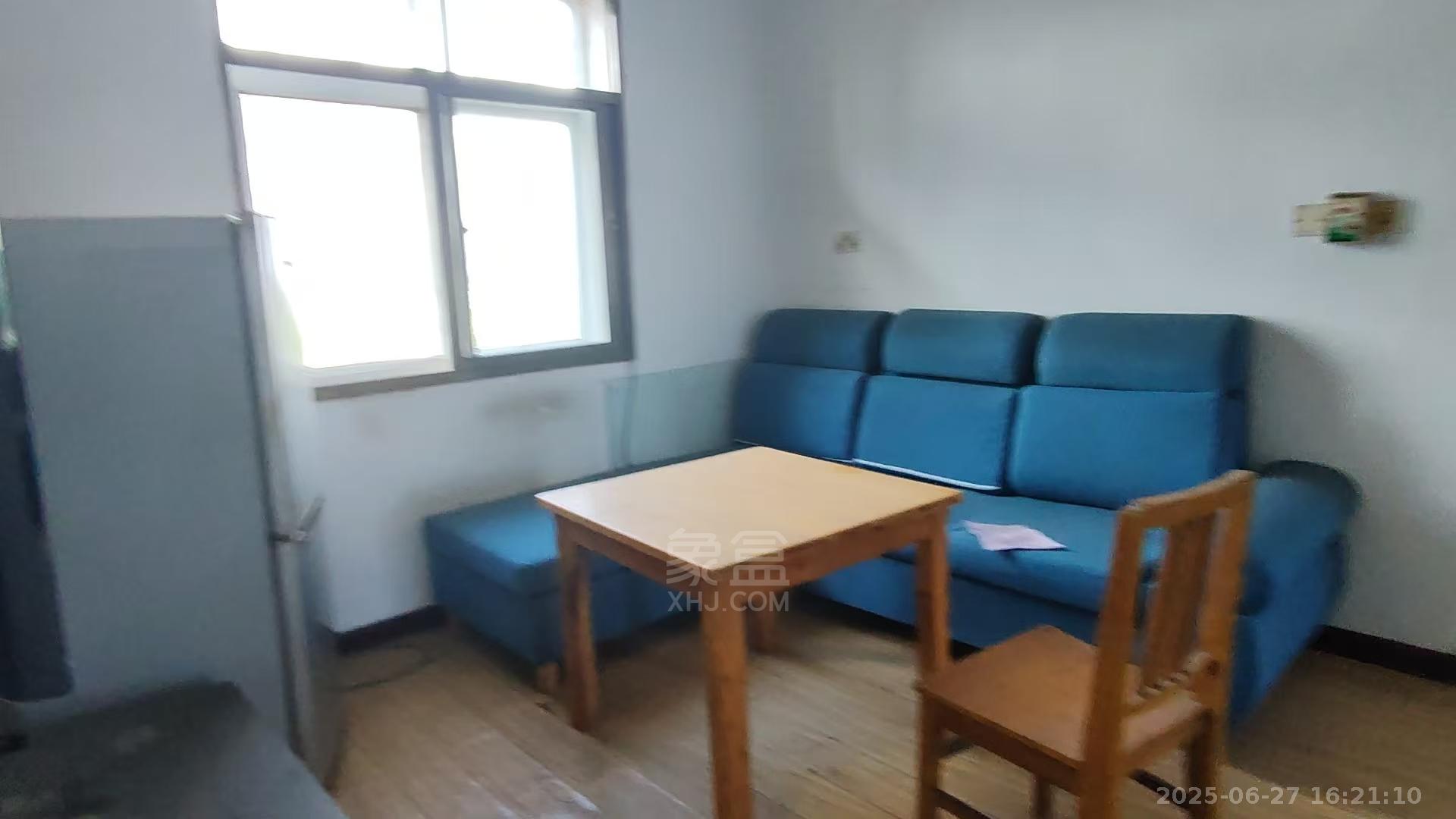 株冶二区 2室1厅1卫 450.0元/月 株冶二区 2室1厅1卫 450.0元/月室内图