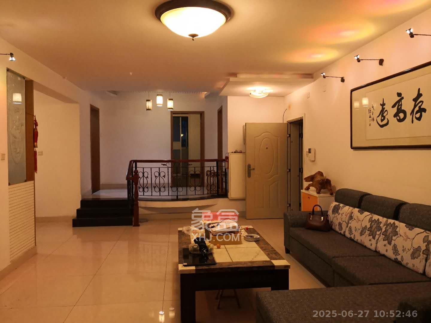 德政园  3室2厅2卫    2900.0元/月 德政园  3室2厅2卫    2900.0元/月室内图