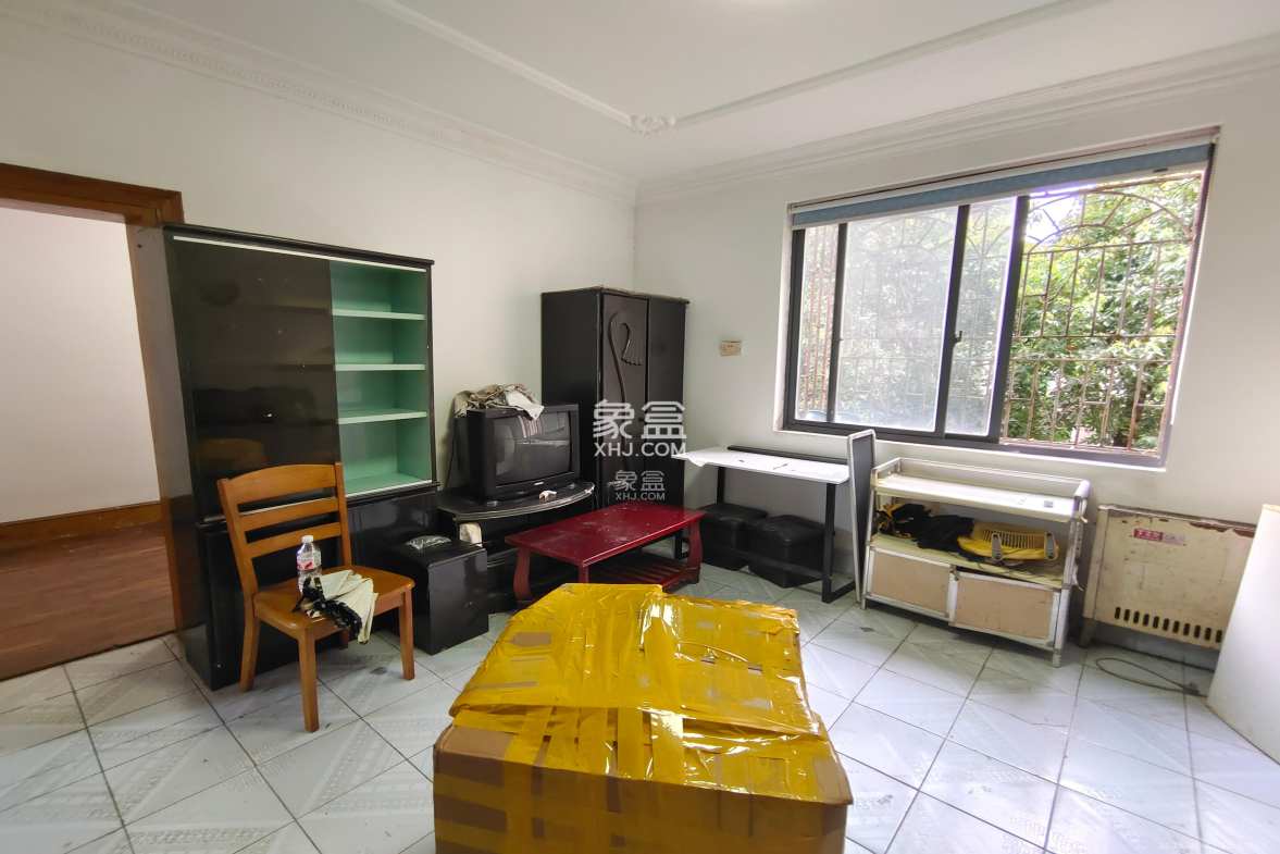 英才园三片  3室2厅1卫    1900.0元/月 英才园三片  3室2厅1卫    1900.0元/月室内图