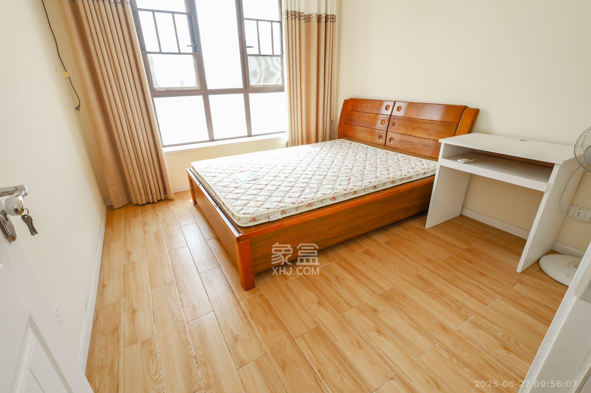 金科世界城 3室2厅1卫 1800.0元/月 金科世界城 3室2厅1卫 1800.0元/月室内图