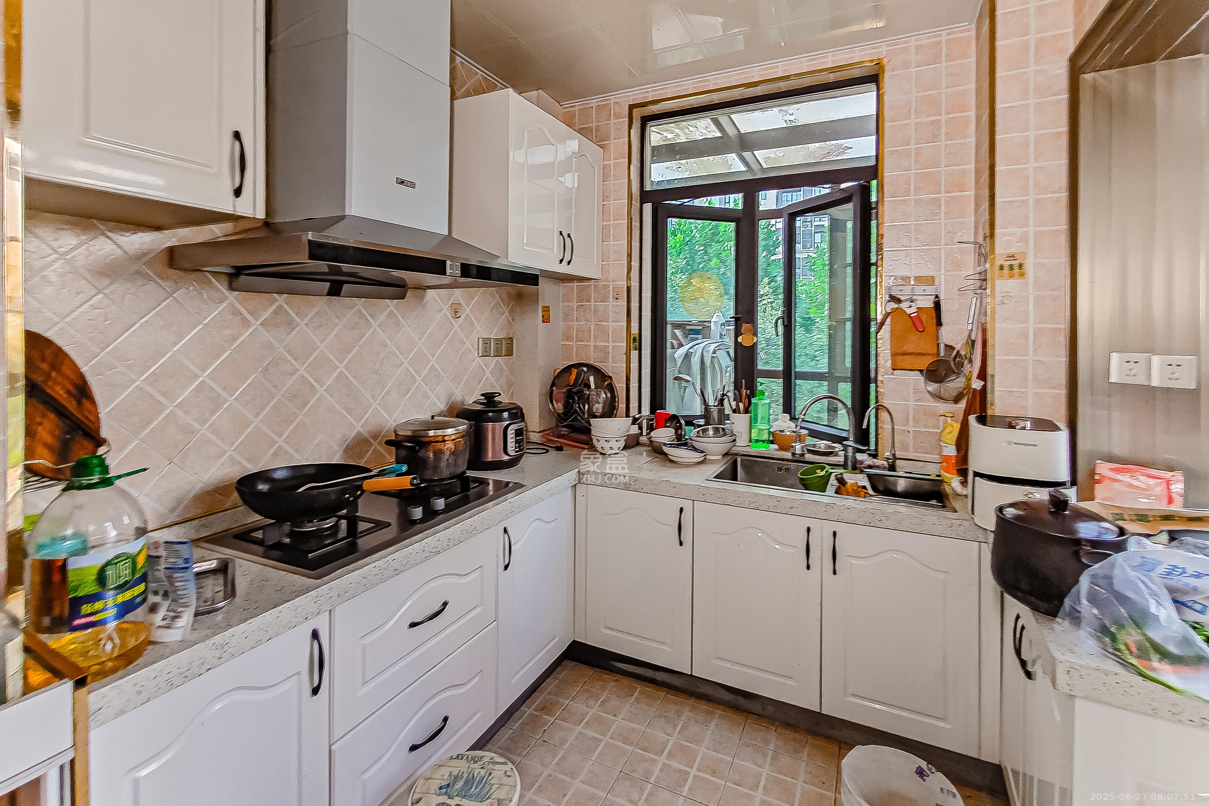 星湖湾一期洋房 4室2厅2卫 157.8万 星湖湾一期洋房 4室2厅2卫 157.8万厨房