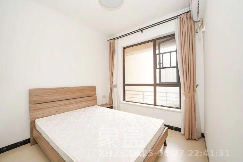 绿地新都会  3室2厅2卫   2700.00元/月室内图