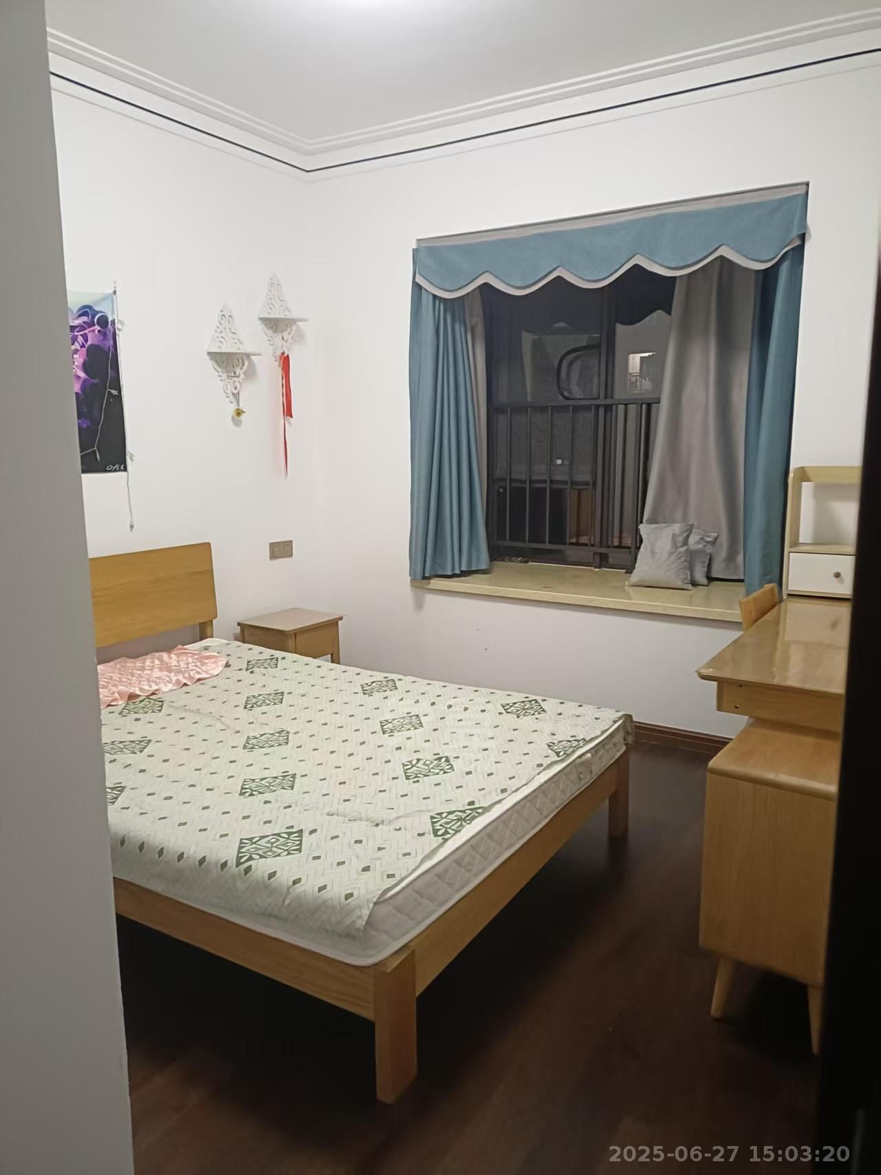 城际空间站 3室2厅2卫 1800.0元/月 城际空间站 3室2厅2卫 1800.0元/月室内图