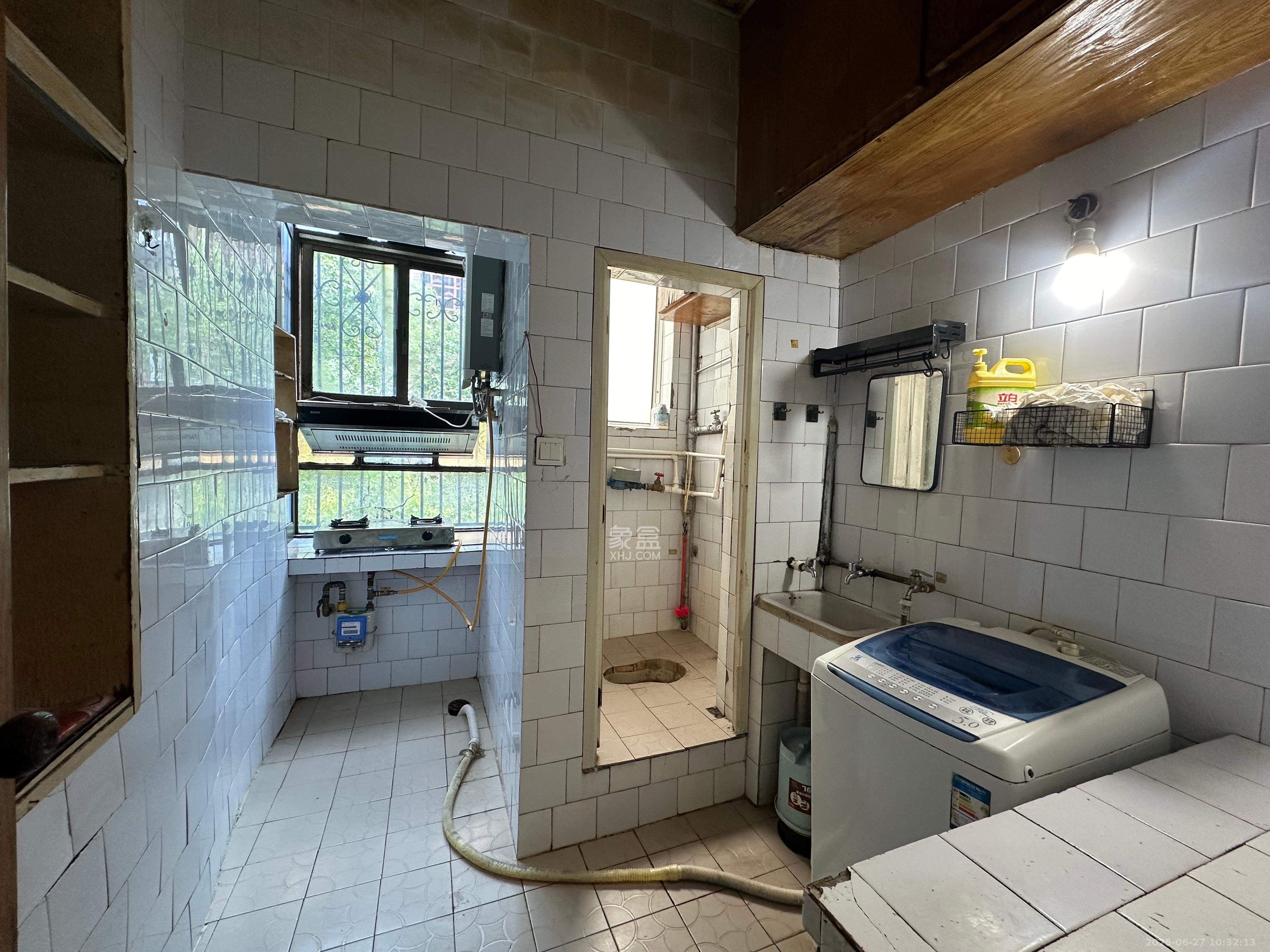 省建苑小区 2室1厅1卫 1600.0元/月 省建苑小区 2室1厅1卫 1600.0元/月室内图