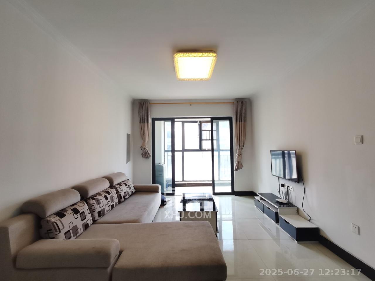 中建芙蓉嘉苑 3室2厅2卫 2200.0元/月 中建芙蓉嘉苑 3室2厅2卫 2200.0元/月室内图