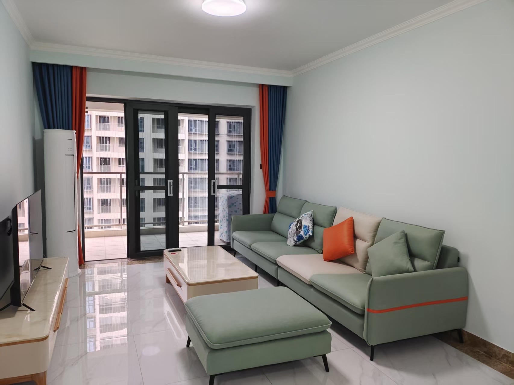 尚运上品 3室2厅2卫 5500.0元/月 尚运上品 3室2厅2卫 5500.0元/月室内图