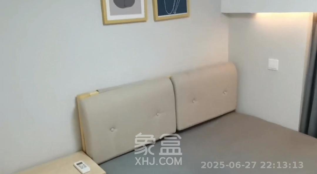 时代年华  3室2厅1卫   1500.00元/月室内图