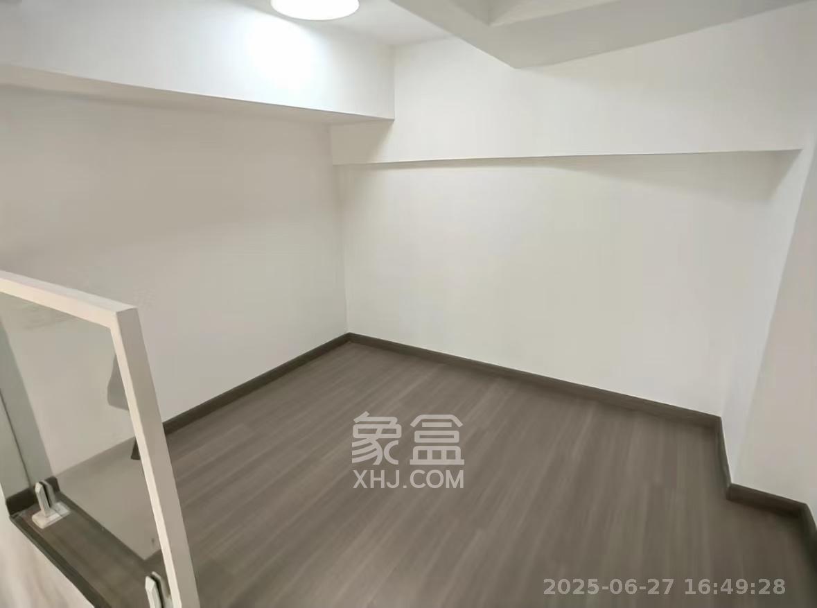 天鸿天府（天鸿中央大院）  1室1厅1卫   1900.00元/月室内图