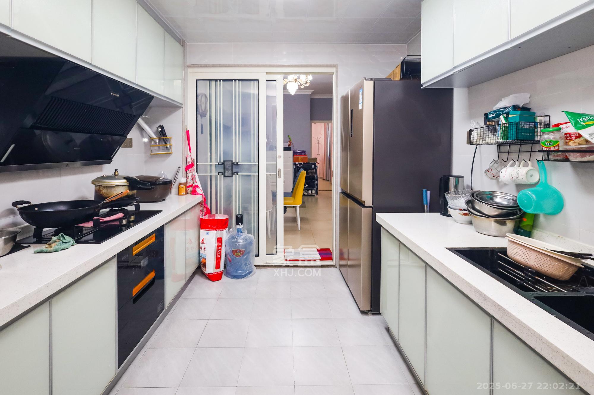 长沙雅居乐花园 3室2厅2卫 89.8万 长沙雅居乐花园 3室2厅2卫 89.8万厨房