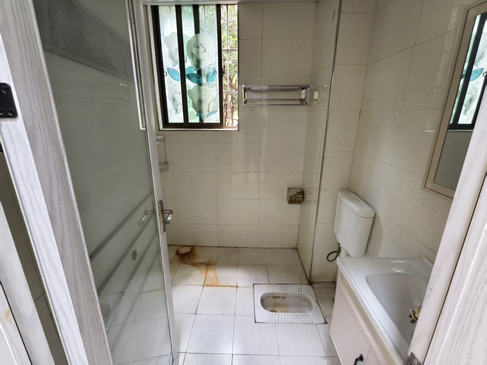 中天星城 4室2厅2卫 2200.0元/月 中天星城 4室2厅2卫 2200.0元/月室内图