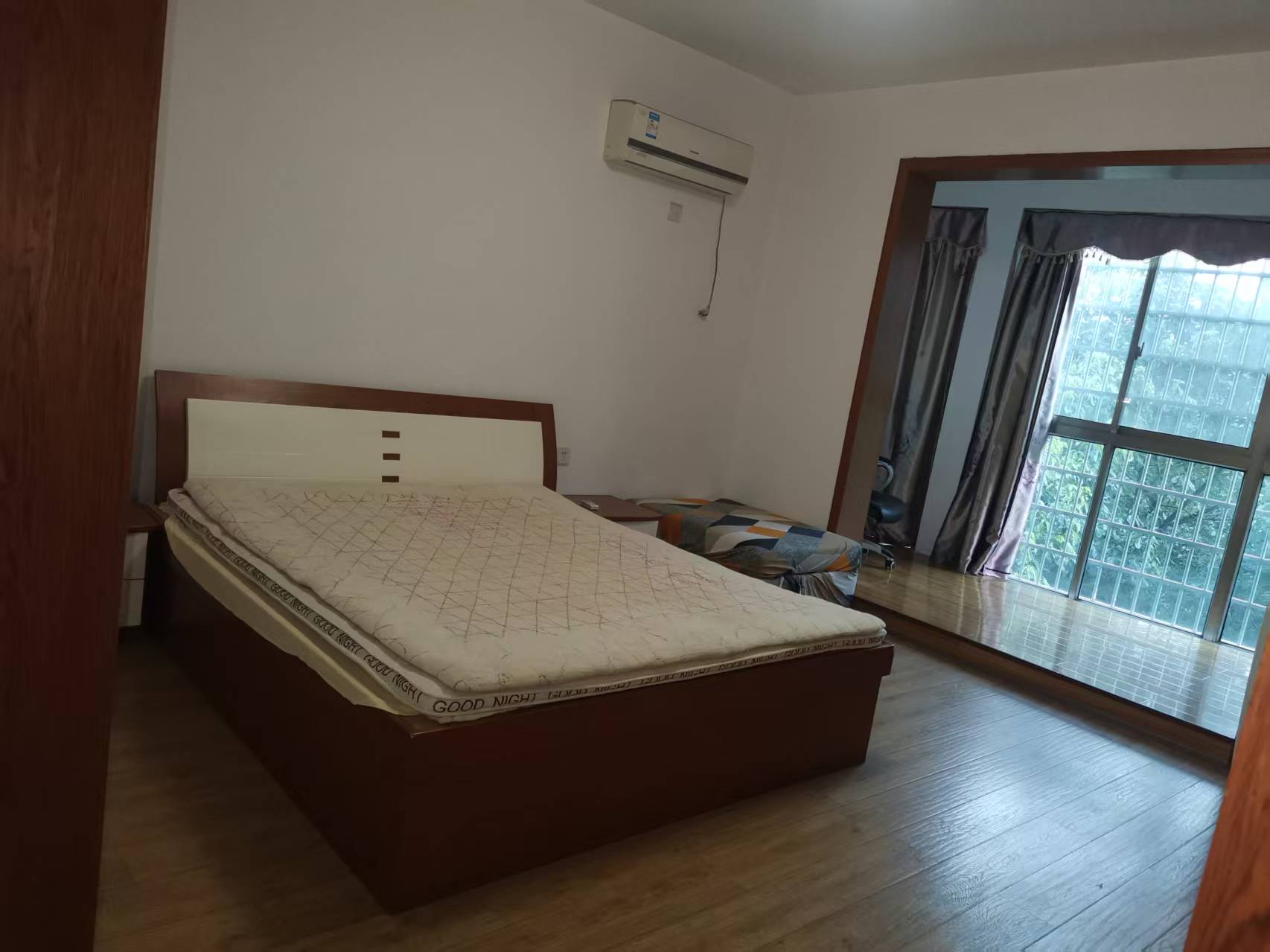 锦绣华庭 1室0厅0卫 1200.0元/月 锦绣华庭 1室0厅0卫 1200.0元/月户型图