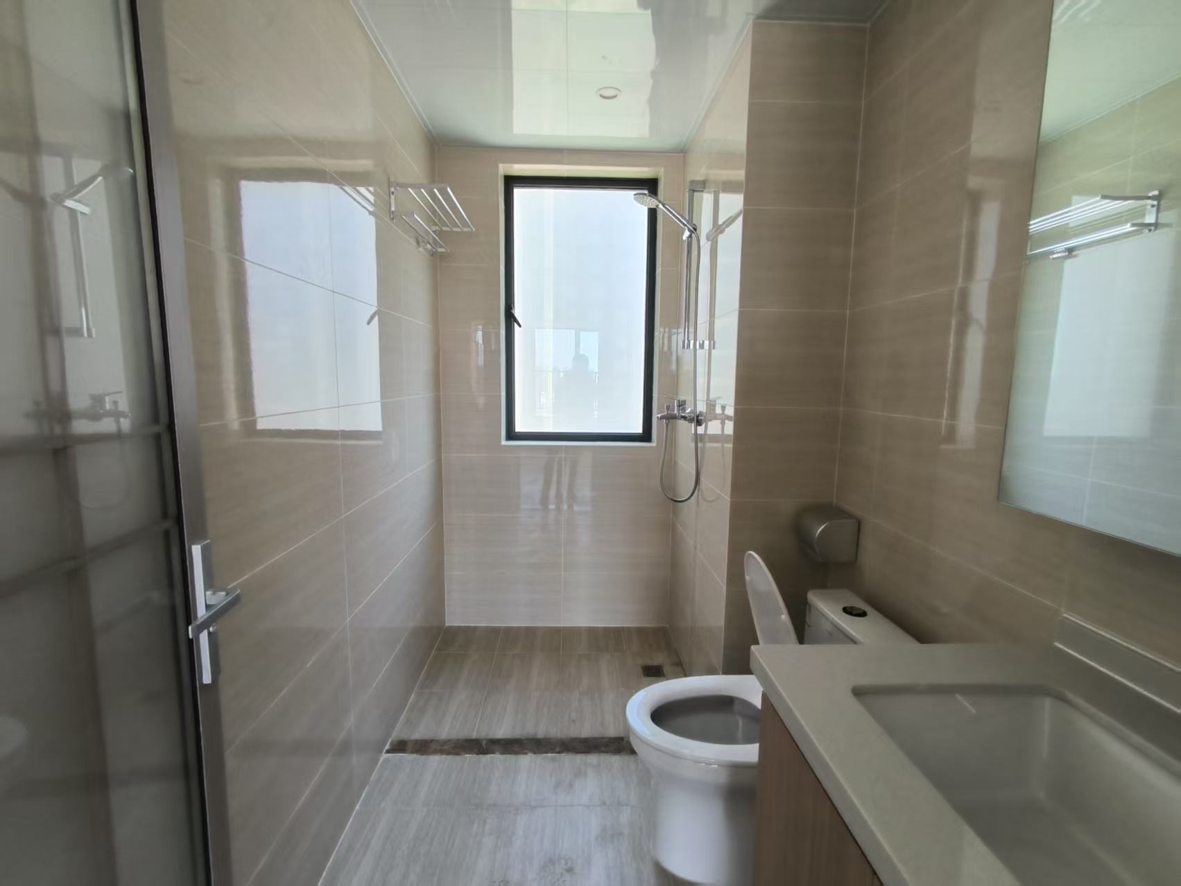 和风家园初心苑  3室2厅2卫    2500.0元/月室内图