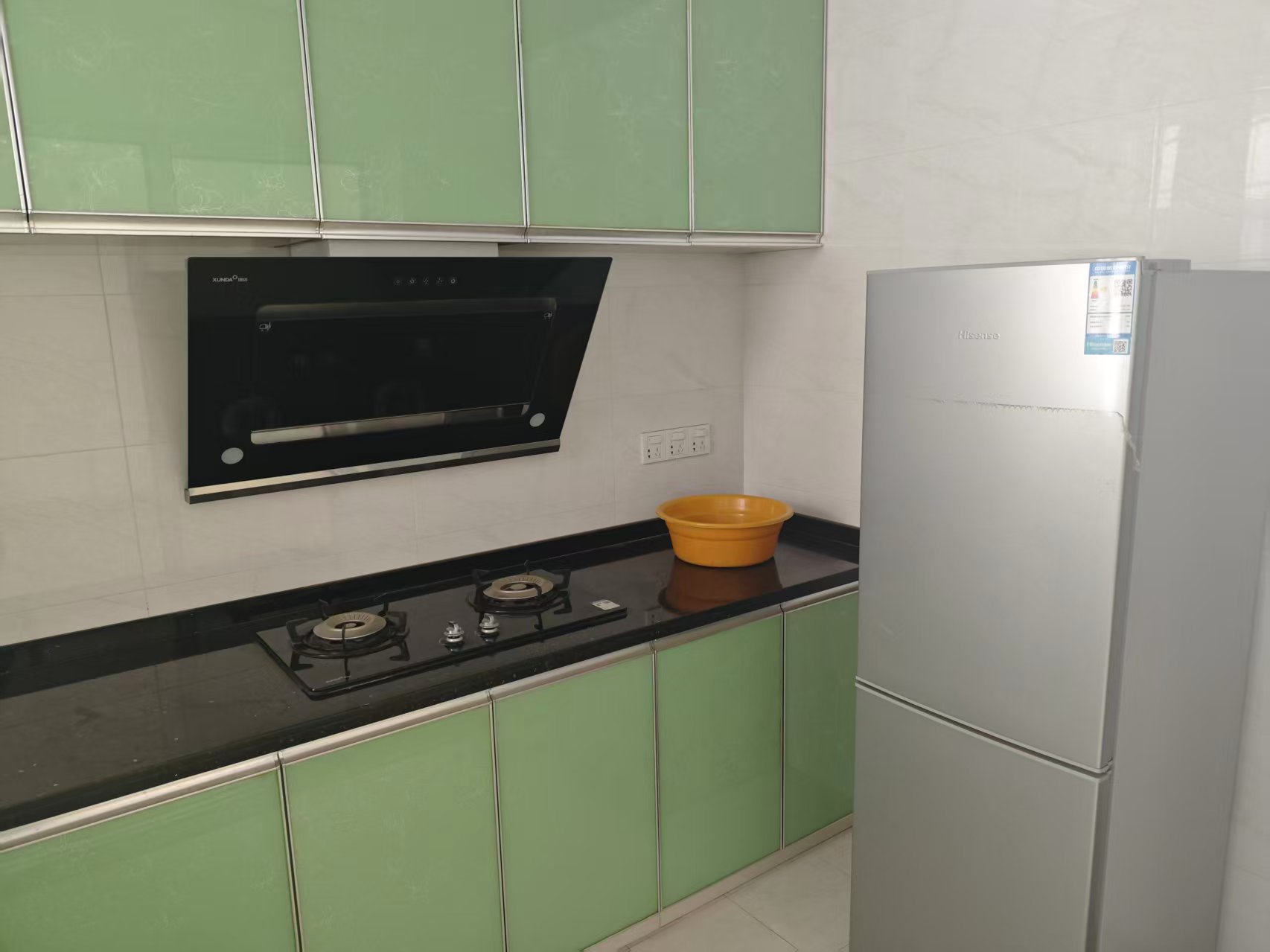 宇元万向城 3室2厅2卫 2400.0元/月 宇元万向城 3室2厅2卫 2400.0元/月室内图