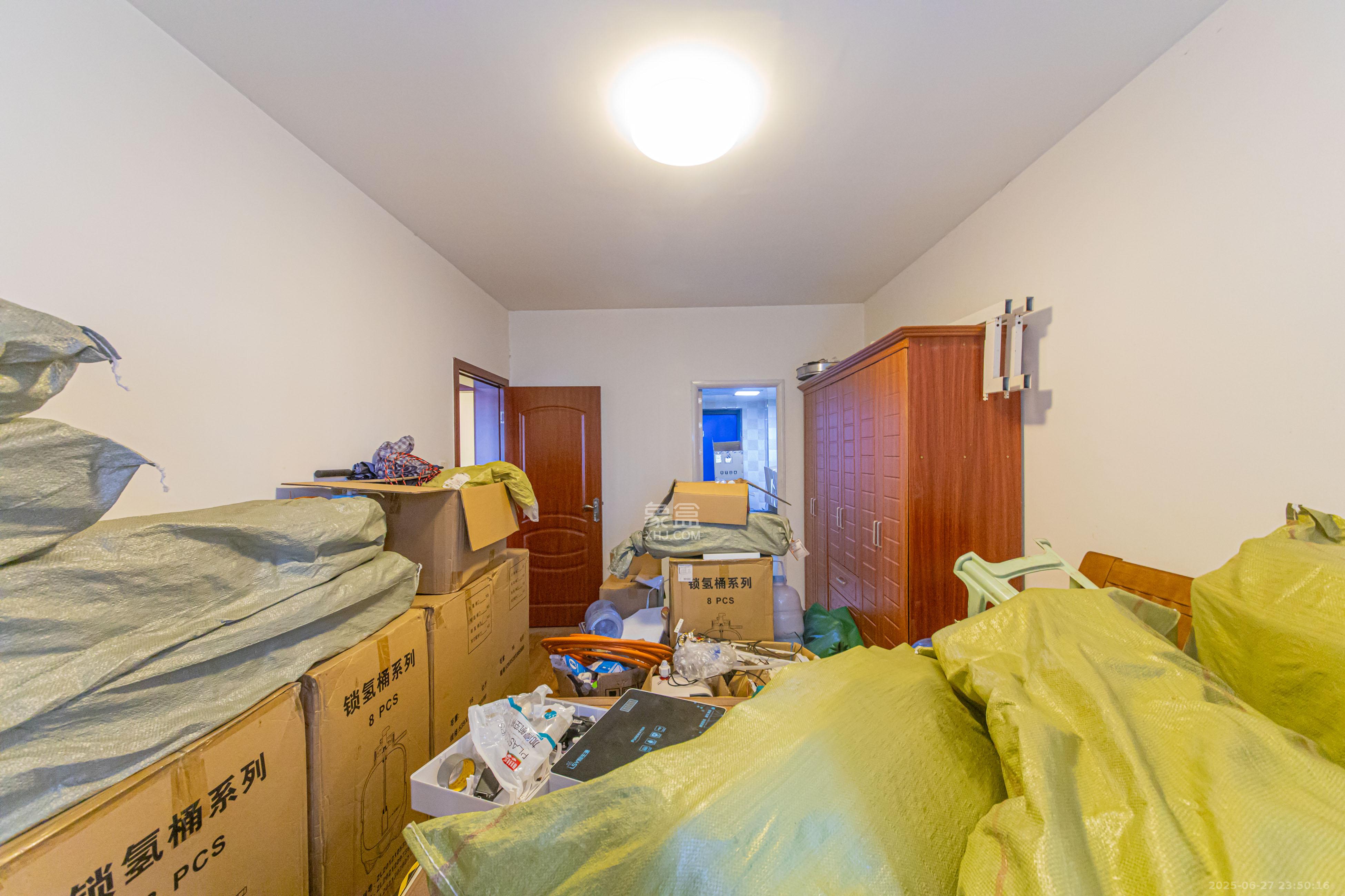 中建芙蓉嘉苑 3室2厅1卫 93.0万 中建芙蓉嘉苑 3室2厅1卫 93.0万卧室