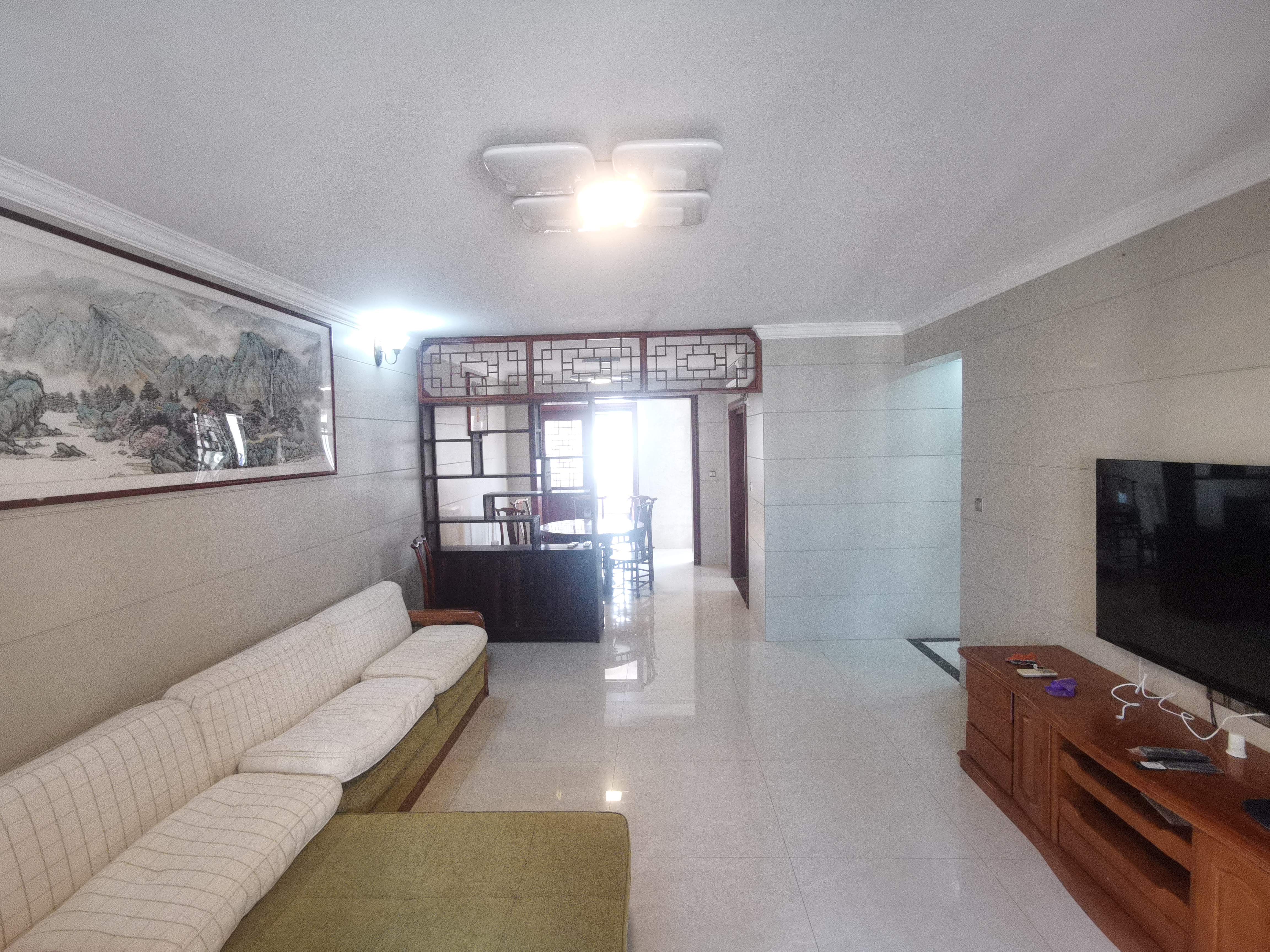 海阔天空-国瑞城二期(雅仕苑) 4室2厅2卫 5300.0元/月 海阔天空-国瑞城二期(雅仕苑) 4室2厅2卫 5300.0元/月室内图