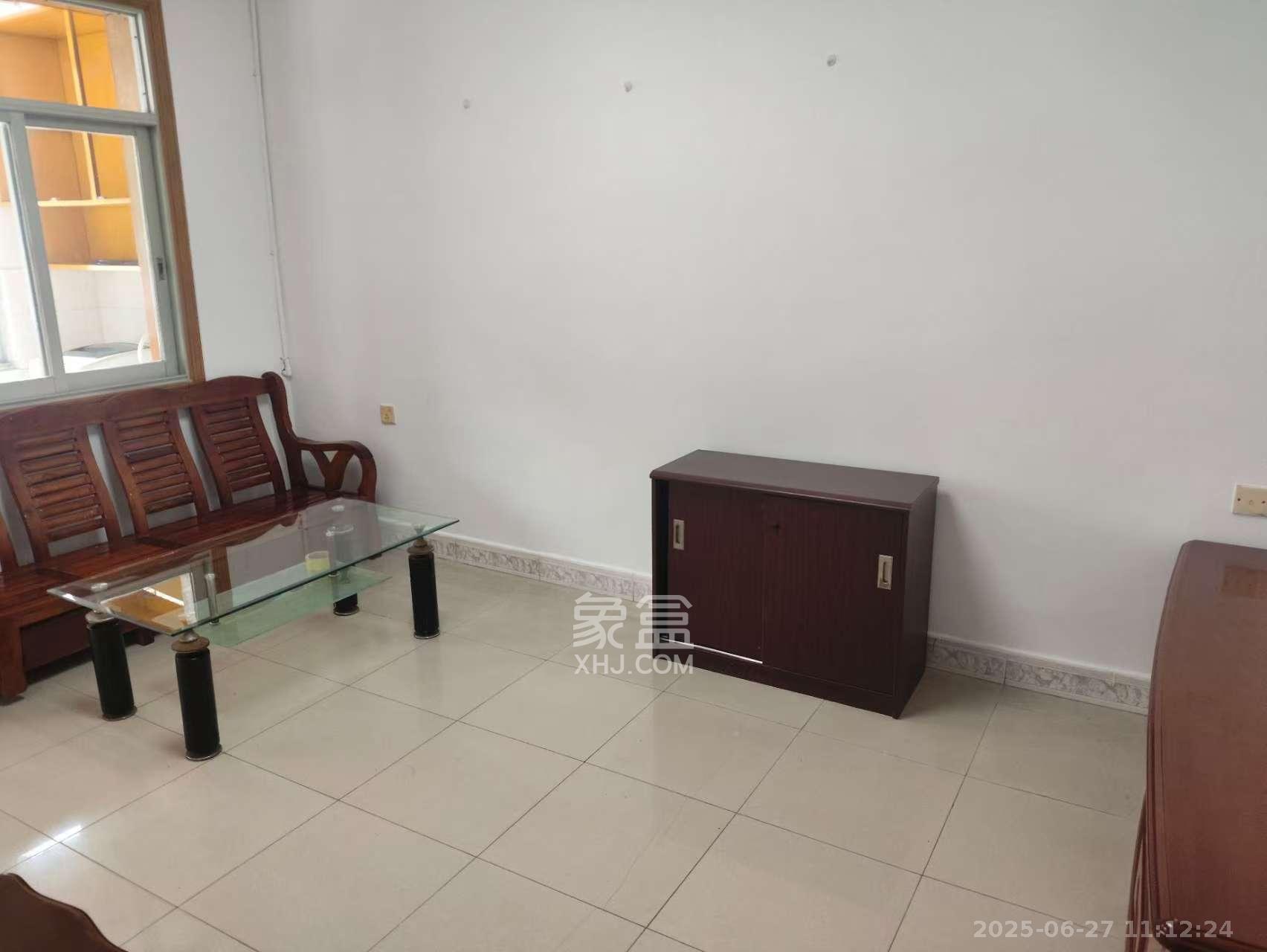 浦沅生活二区  2室1厅1卫   1600.00元/月室内图