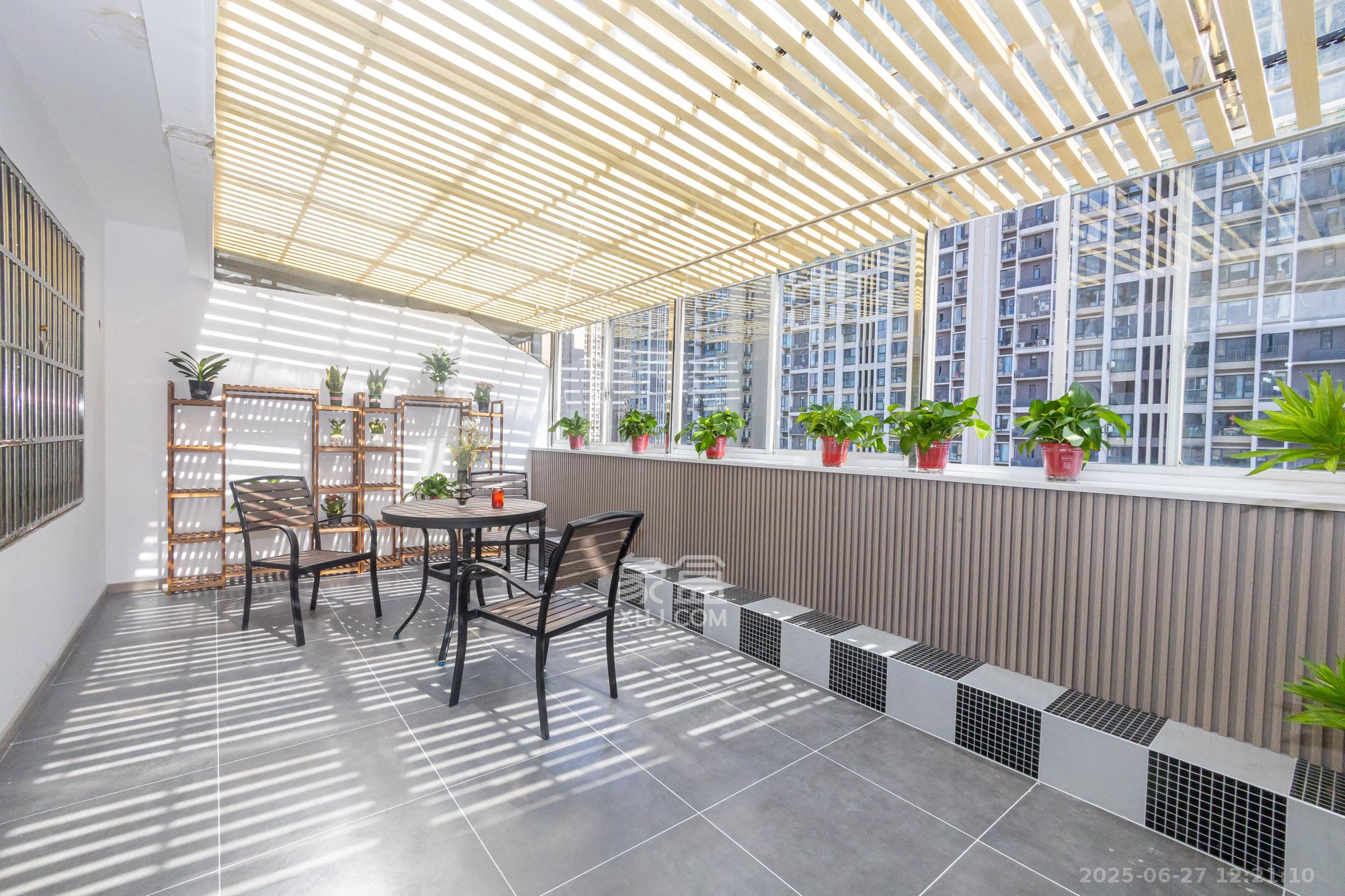 茶叶大市场“山水茗园” 3室2厅2卫 63.8万 茶叶大市场“山水茗园” 3室2厅2卫 63.8万阳台