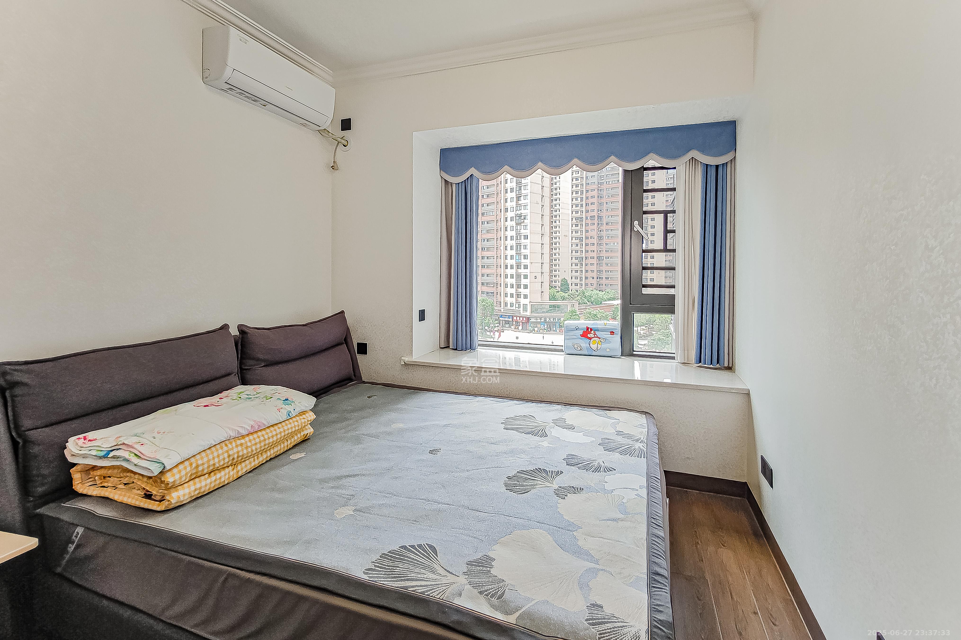 中建悦和城  3室2厅2卫    119.8万 中建悦和城  3室2厅2卫    119.8万卧室