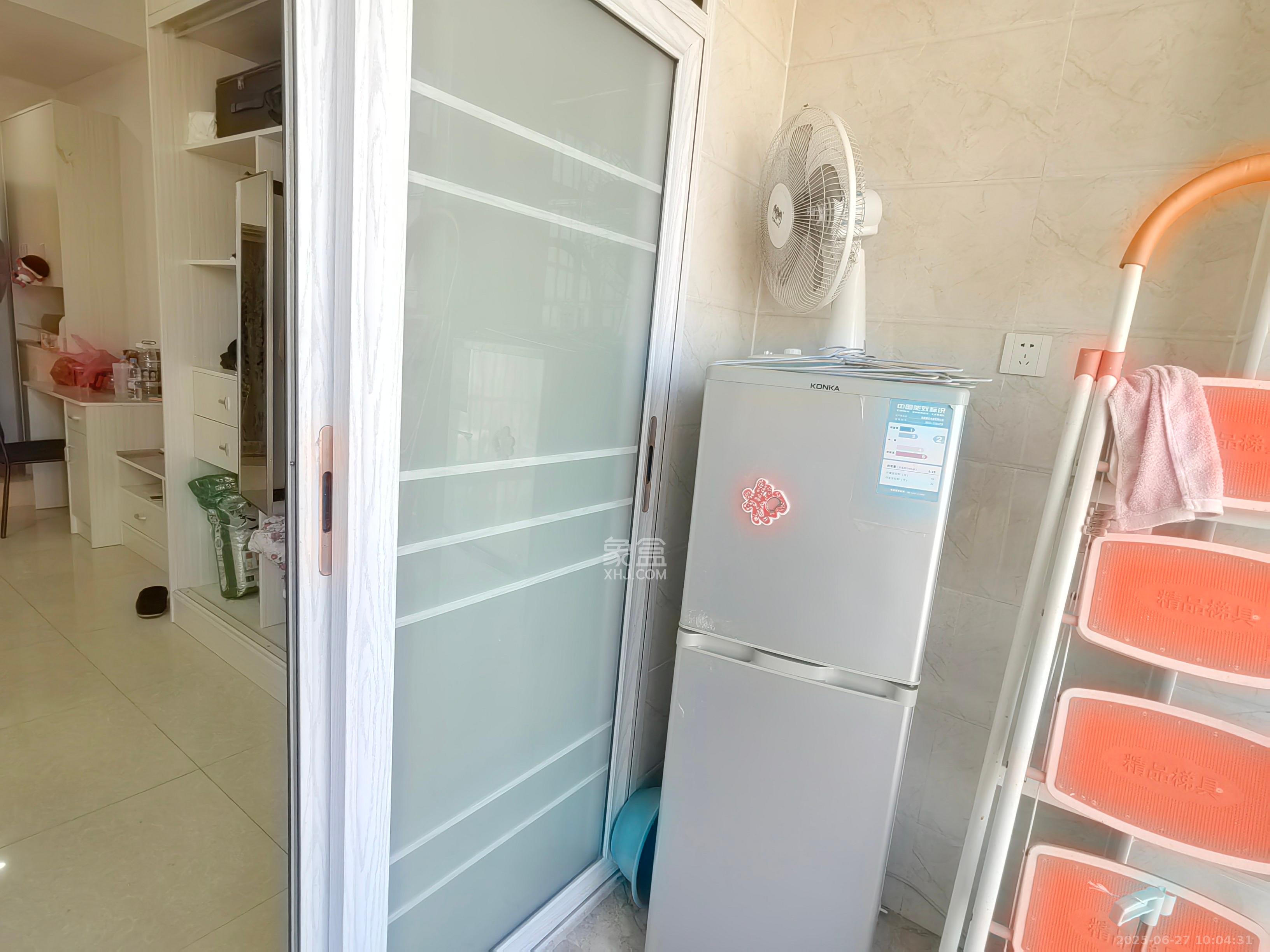 金鼎公园尚 1室1厅1卫 1300.0元/月 金鼎公园尚 1室1厅1卫 1300.0元/月室内图