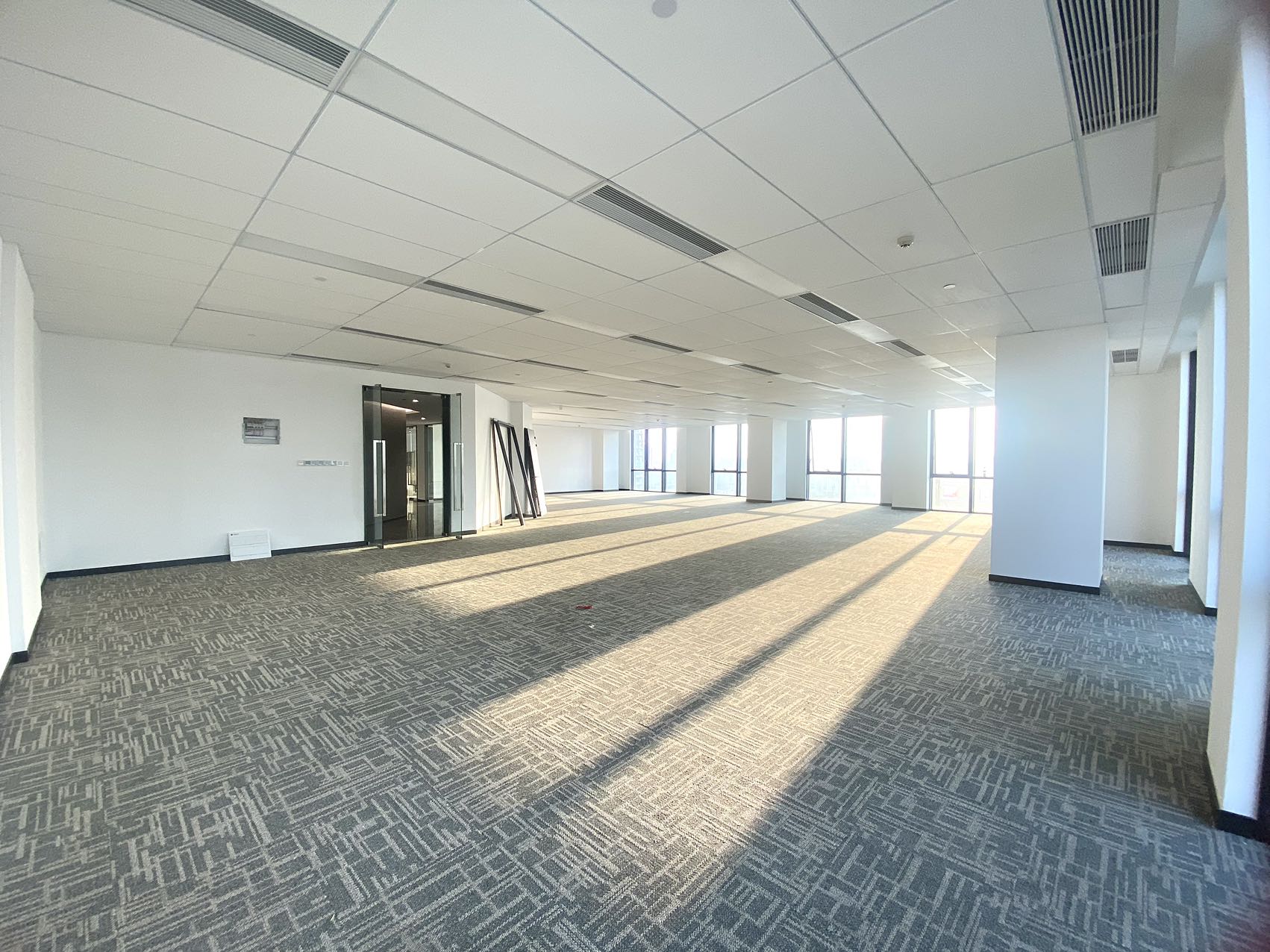 富力首府 1室0厅0卫 27000.0元/月 富力首府 1室0厅0卫 27000.0元/月室内图