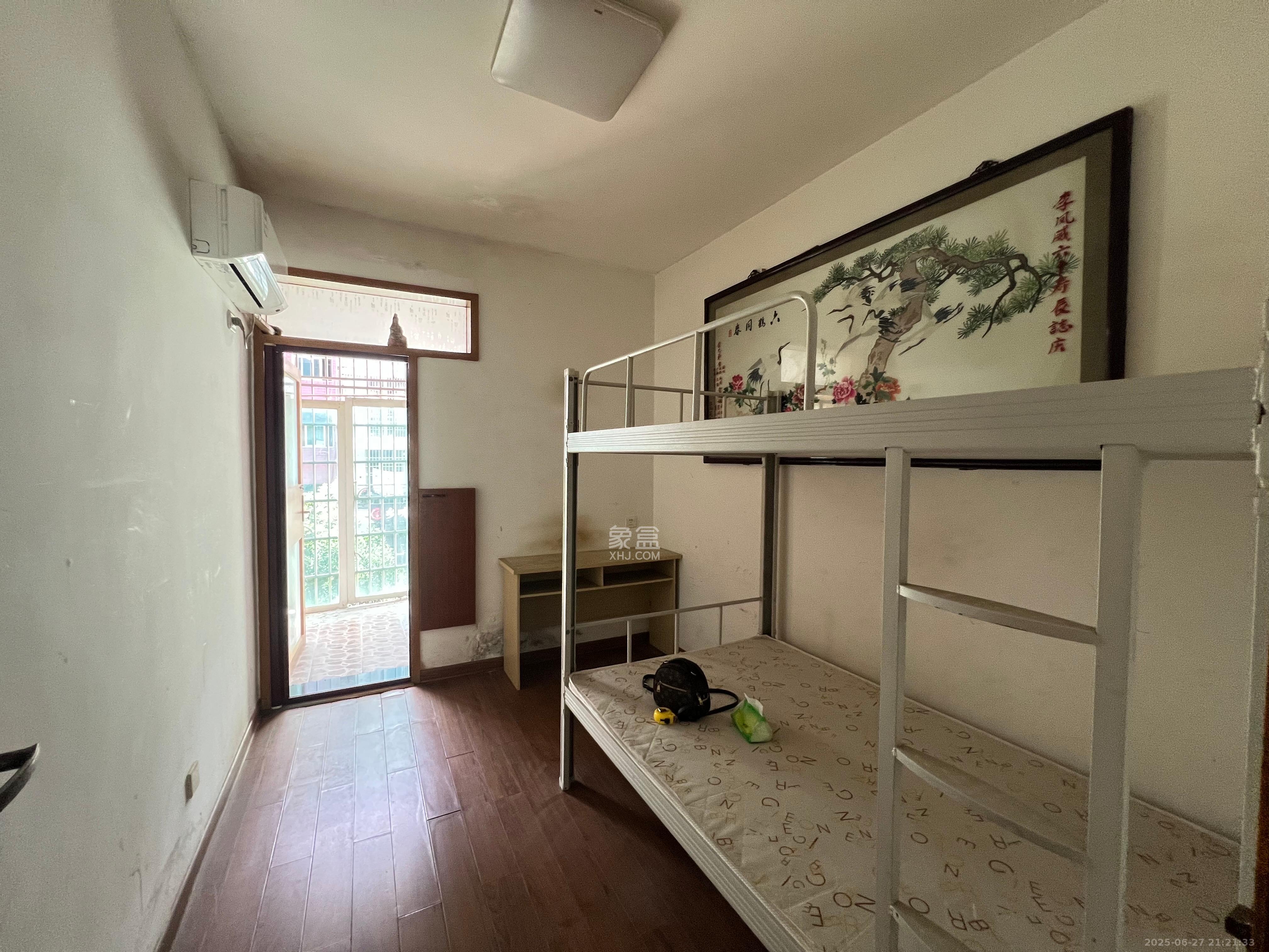 洞井一小区 3室1厅2卫 1900.0元/月 洞井一小区 3室1厅2卫 1900.0元/月室内图