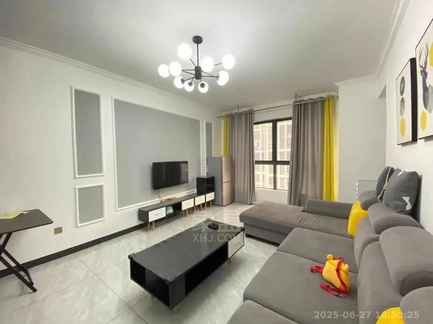 东城商业广场(东成)  2室2厅1卫    1900.0元/月 东城商业广场(东成)  2室2厅1卫    1900.0元/月