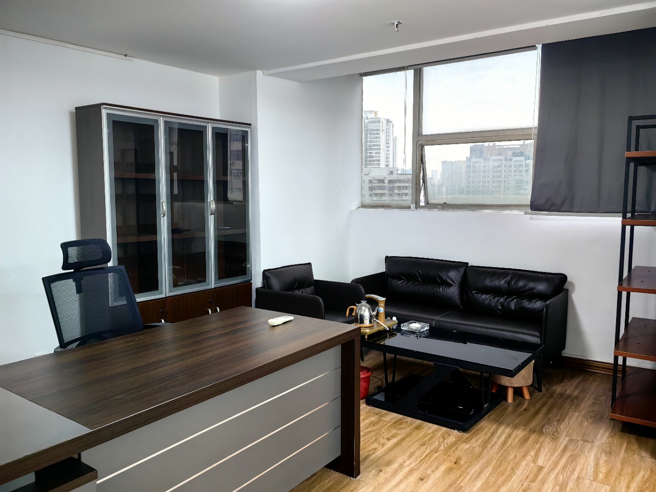 海涯大厦 2室2厅0卫 3900.0元/月 海涯大厦 2室2厅0卫 3900.0元/月室内图